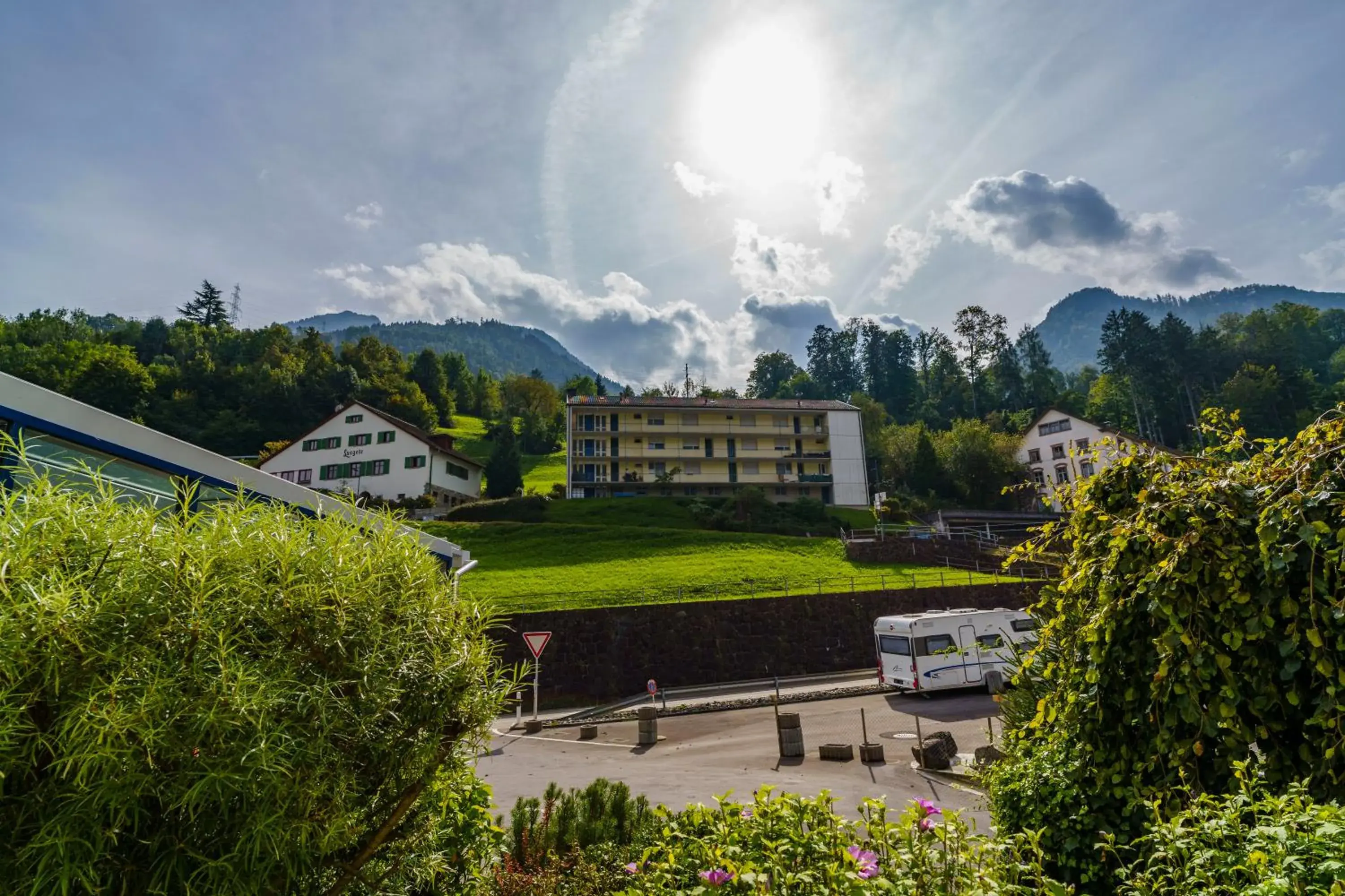 Twin Room with Bathroom in Seeblick SMART Hotel Rössli Twin Room with Bathroom in Seeblick SMART Hotel Rössli