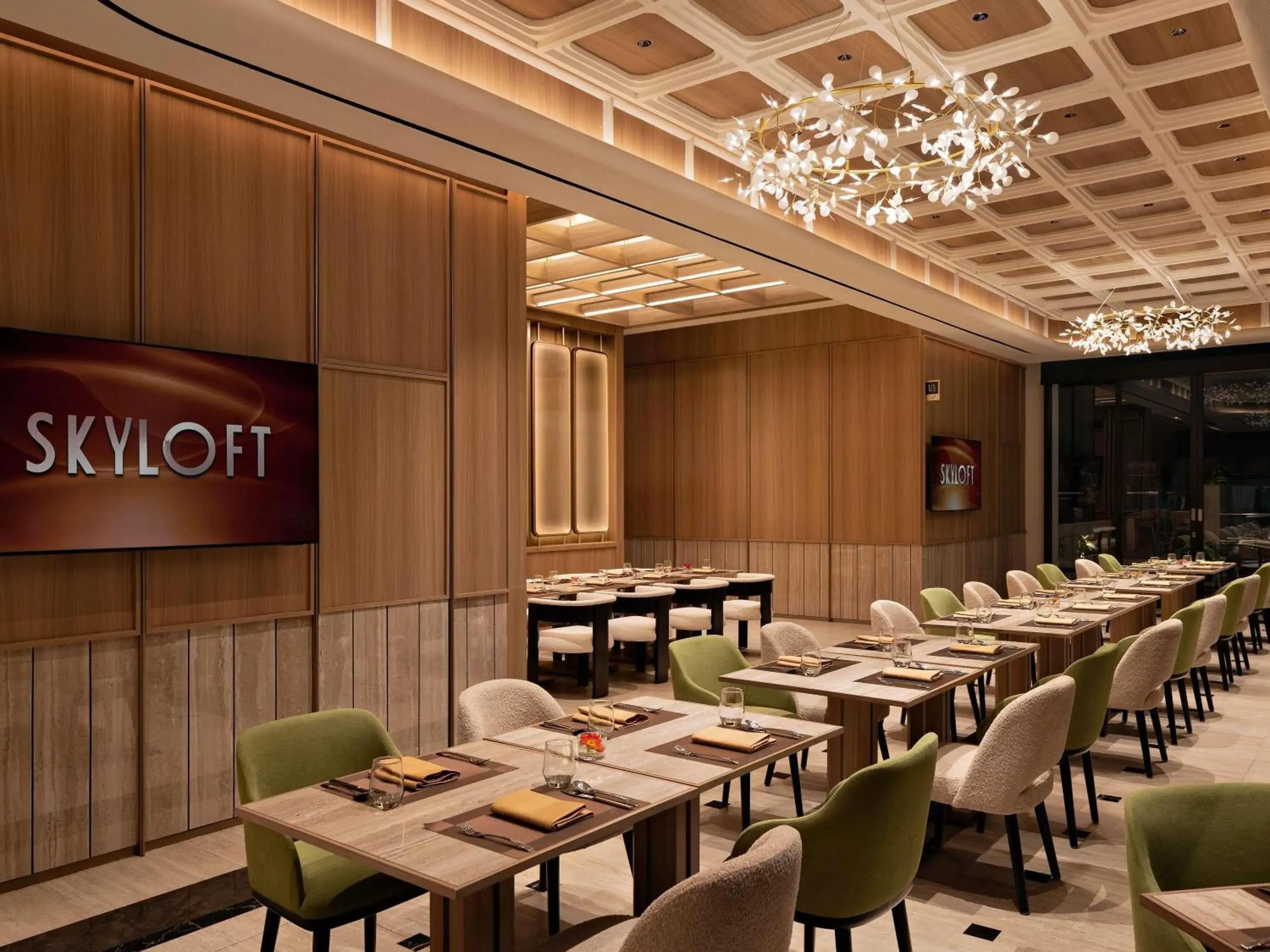 Restaurant/places to eat in All Seasons Jakarta Thamrin Restaurant/places to eat in All Seasons Jakarta Thamrin