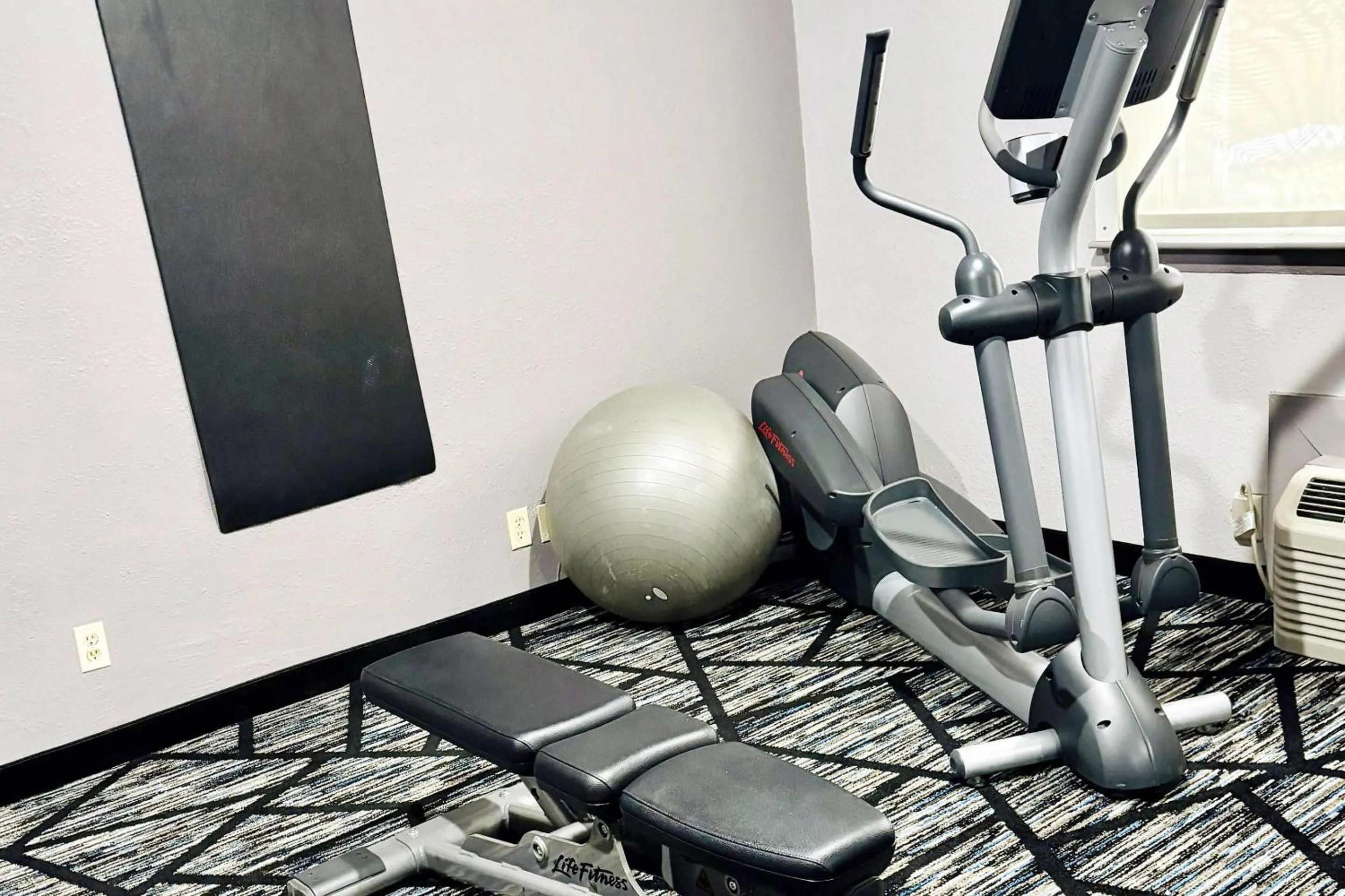 Fitness centre/facilities in Quality Inn Raynham - Taunton