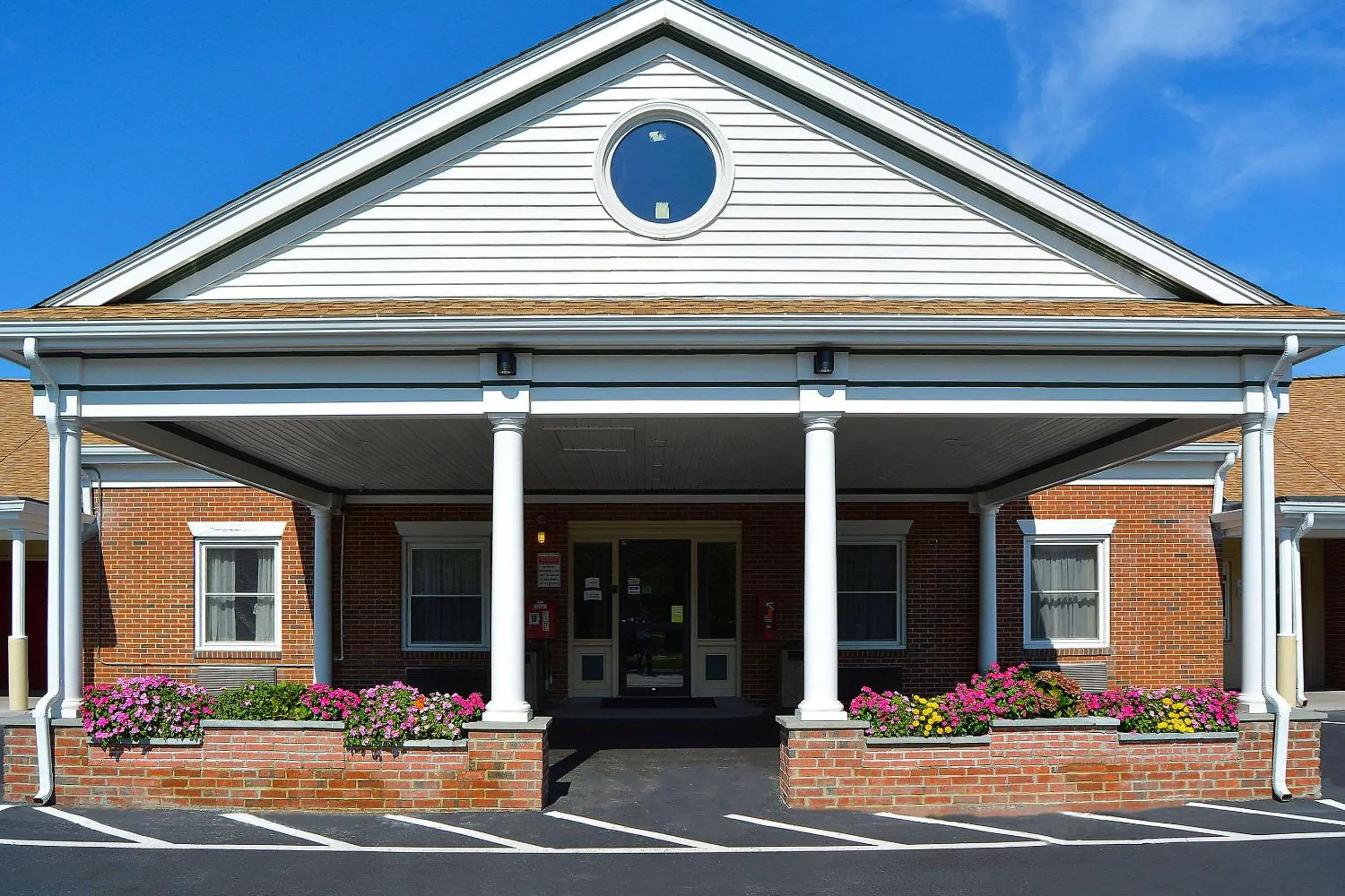 Property building in Quality Inn Raynham - Taunton Property building in Quality Inn Raynham - Taunton