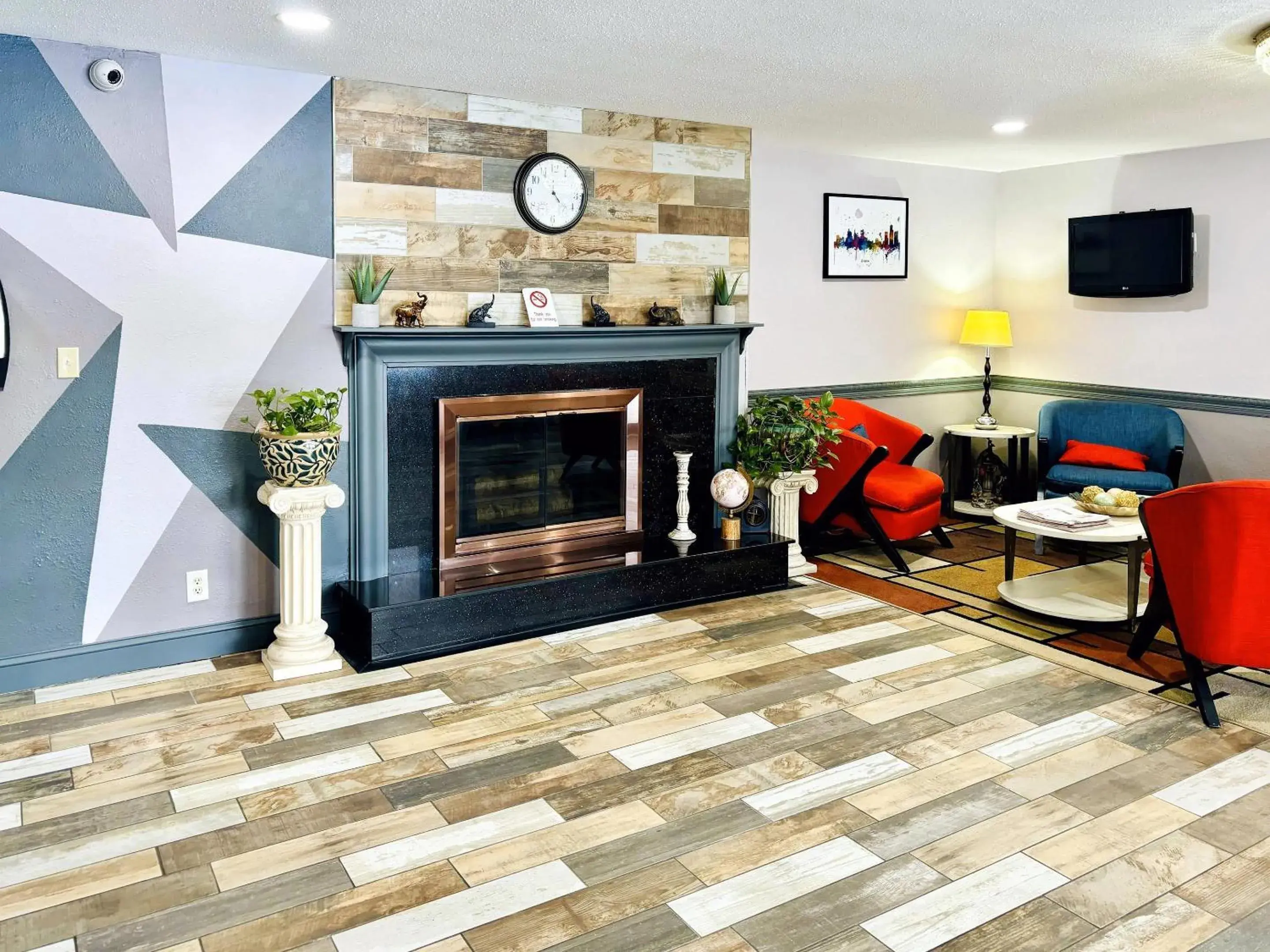 Lobby or reception in Quality Inn Raynham - Taunton Lobby or reception in Quality Inn Raynham - Taunton