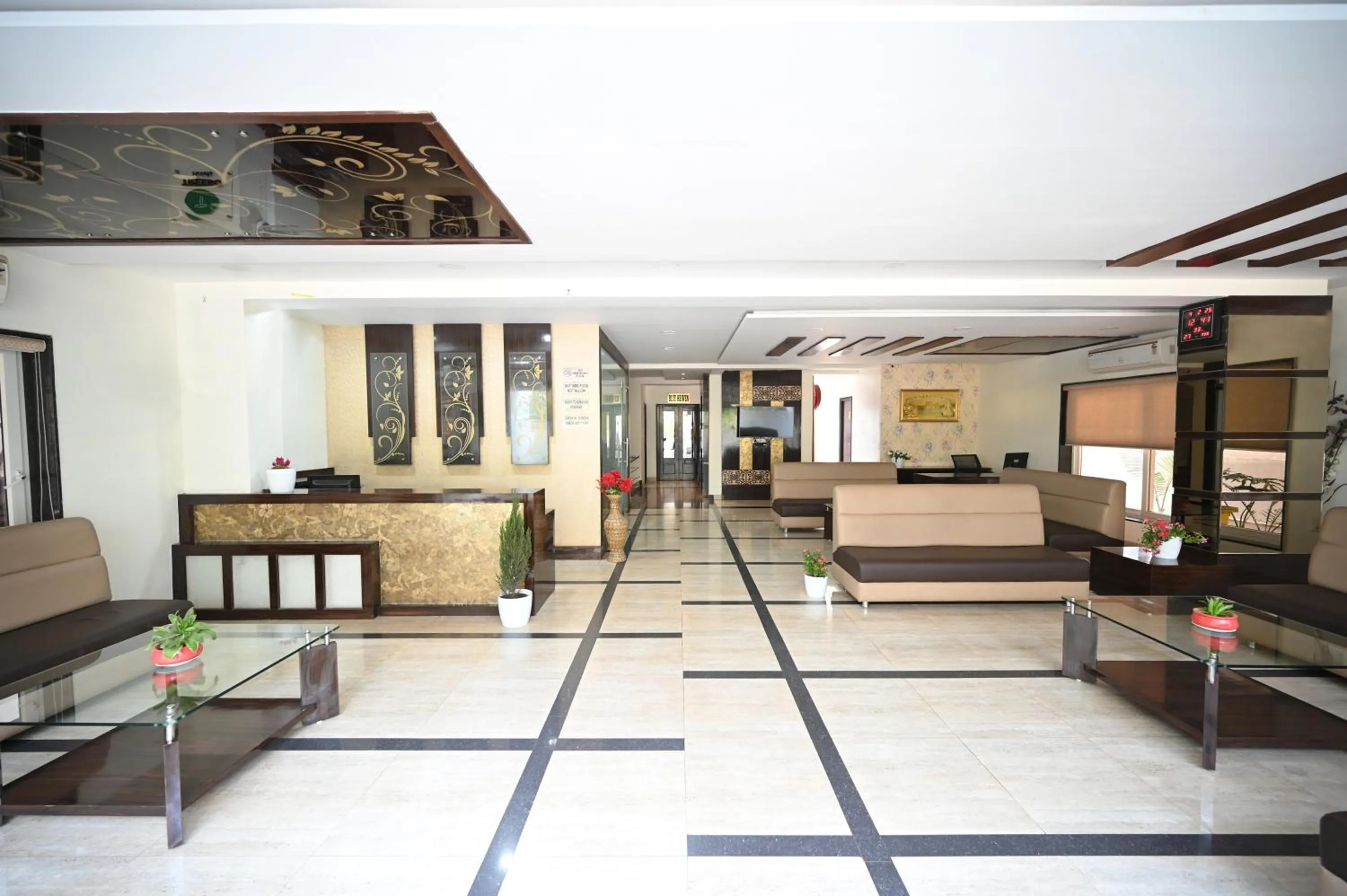 Seating area in Blueberry Inn