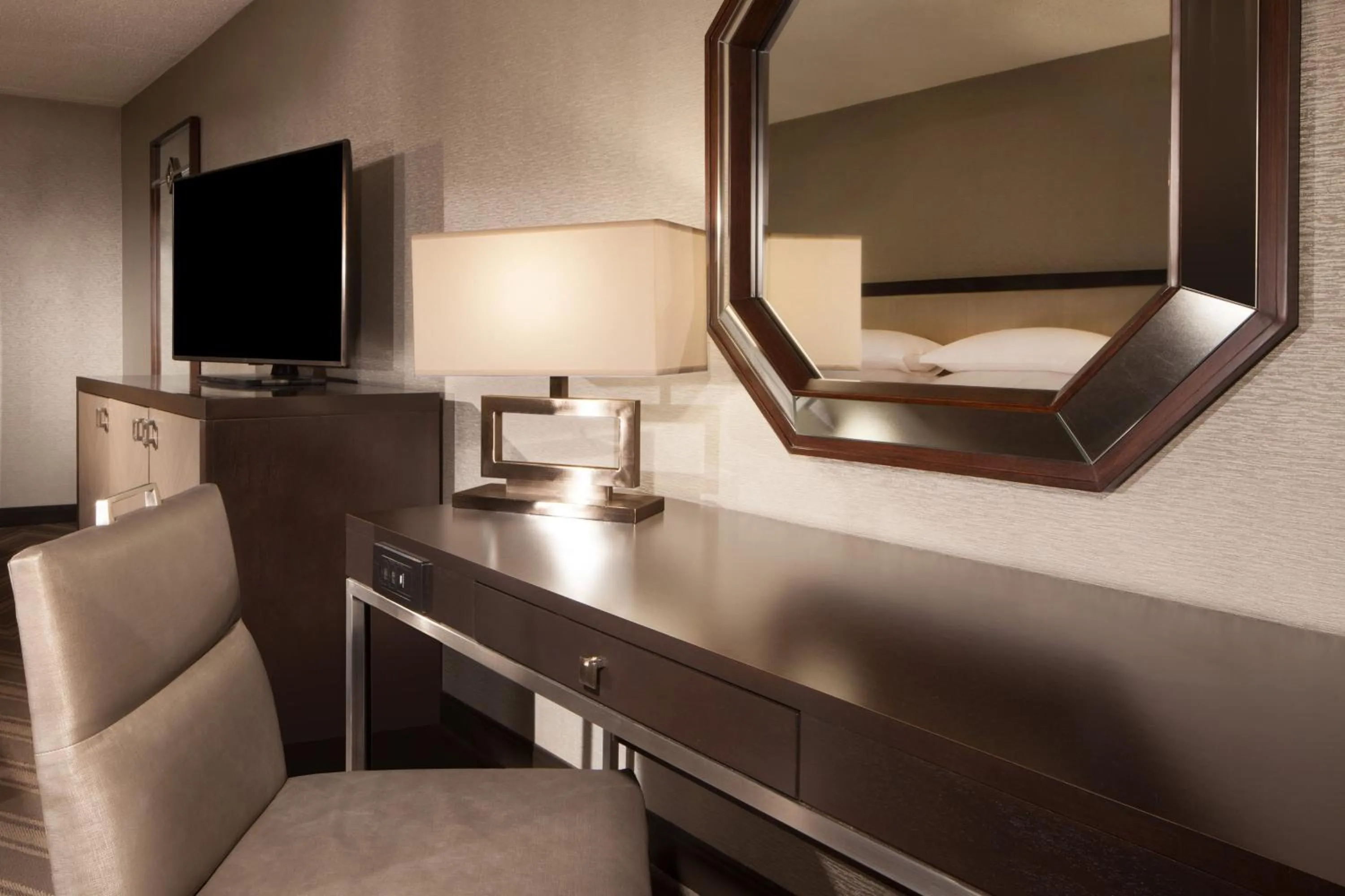 Photo of the whole room in Sheraton Bucks County Langhorne