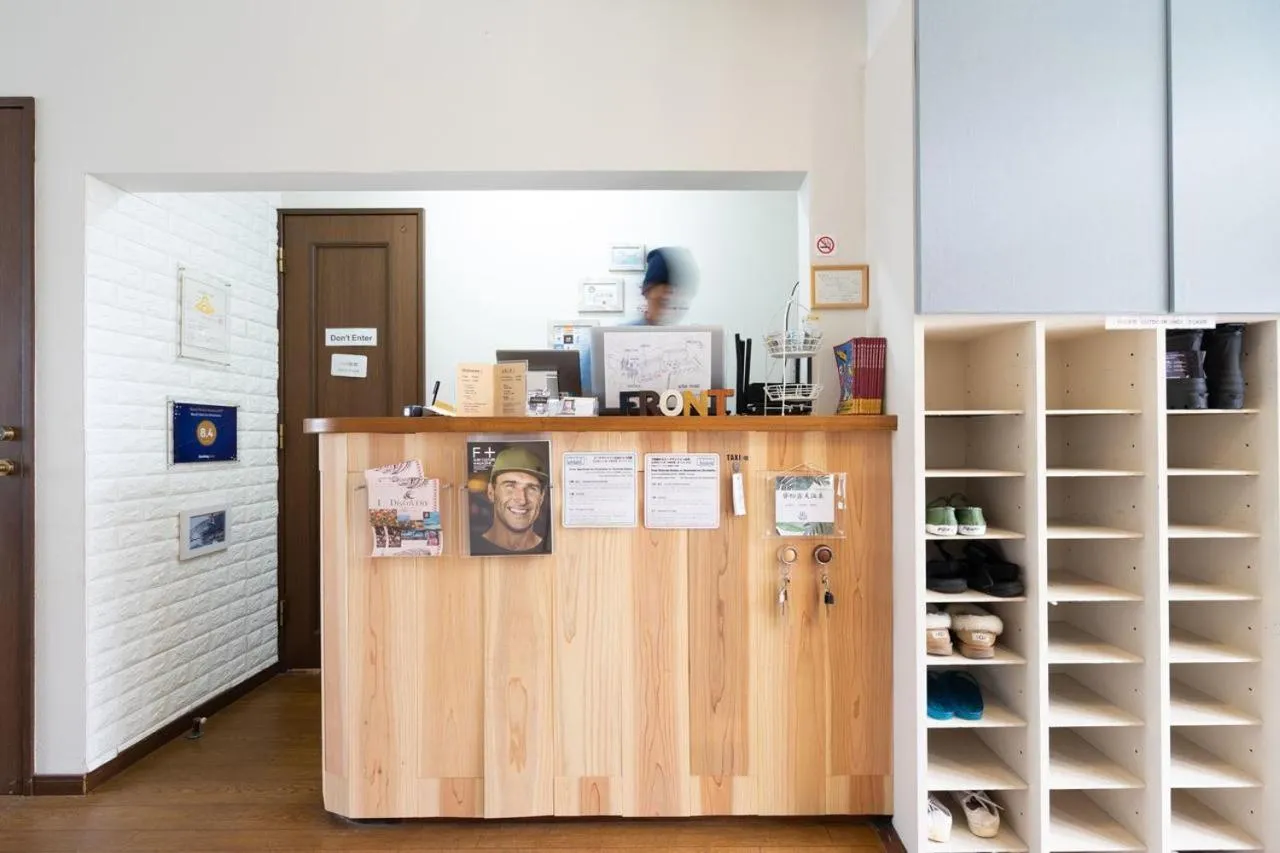 Beach Side Inn Shirahama