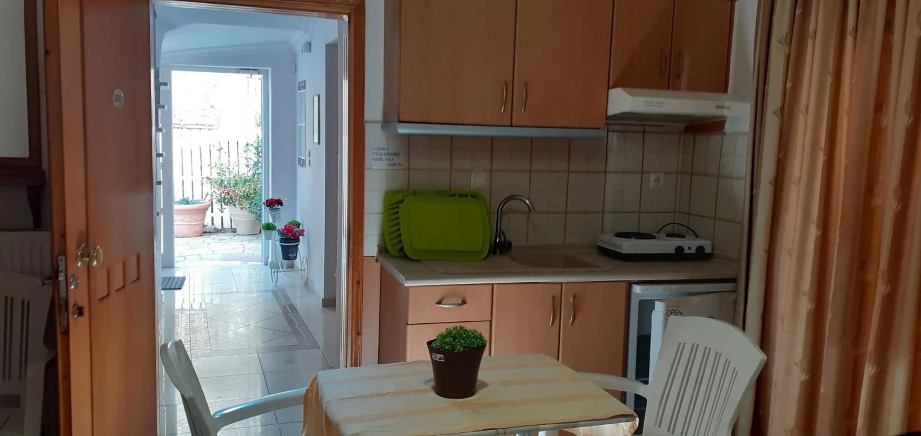 Kitchen or kitchenette in Hotel Exarhos