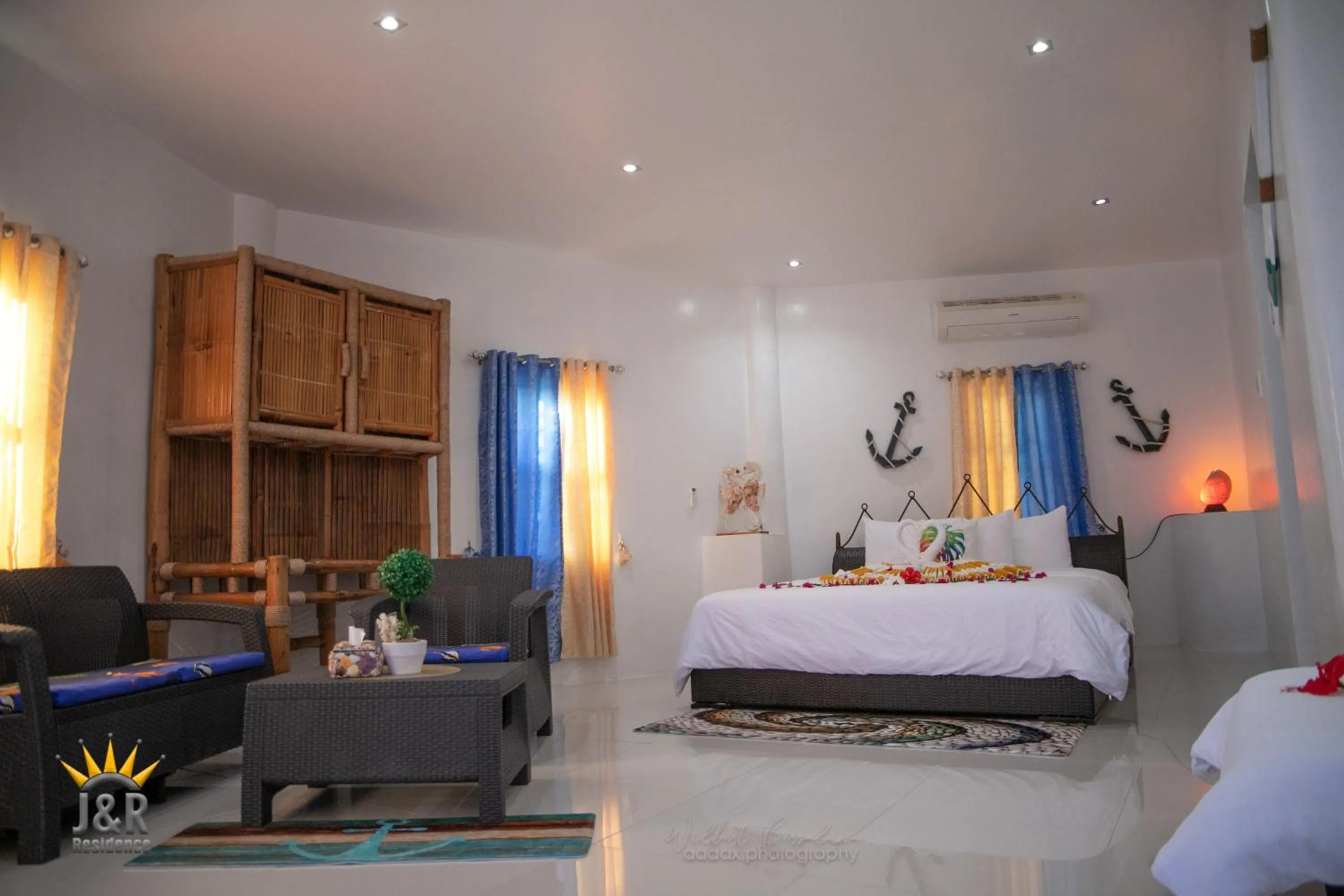 Bed in J&R Residence