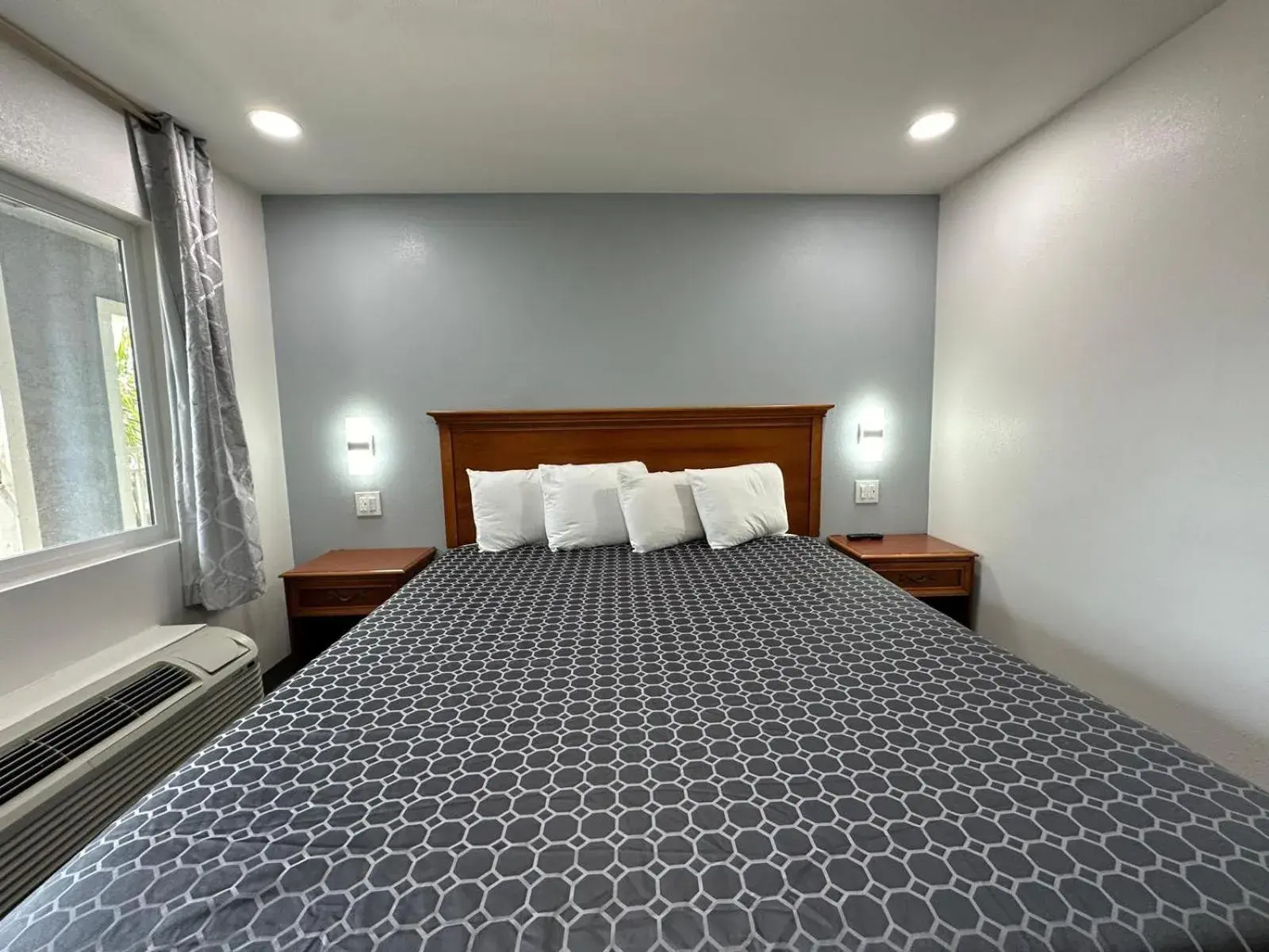 Bedroom, Bed in Motel Santa Cruz Bedroom, Bed in Motel Santa Cruz