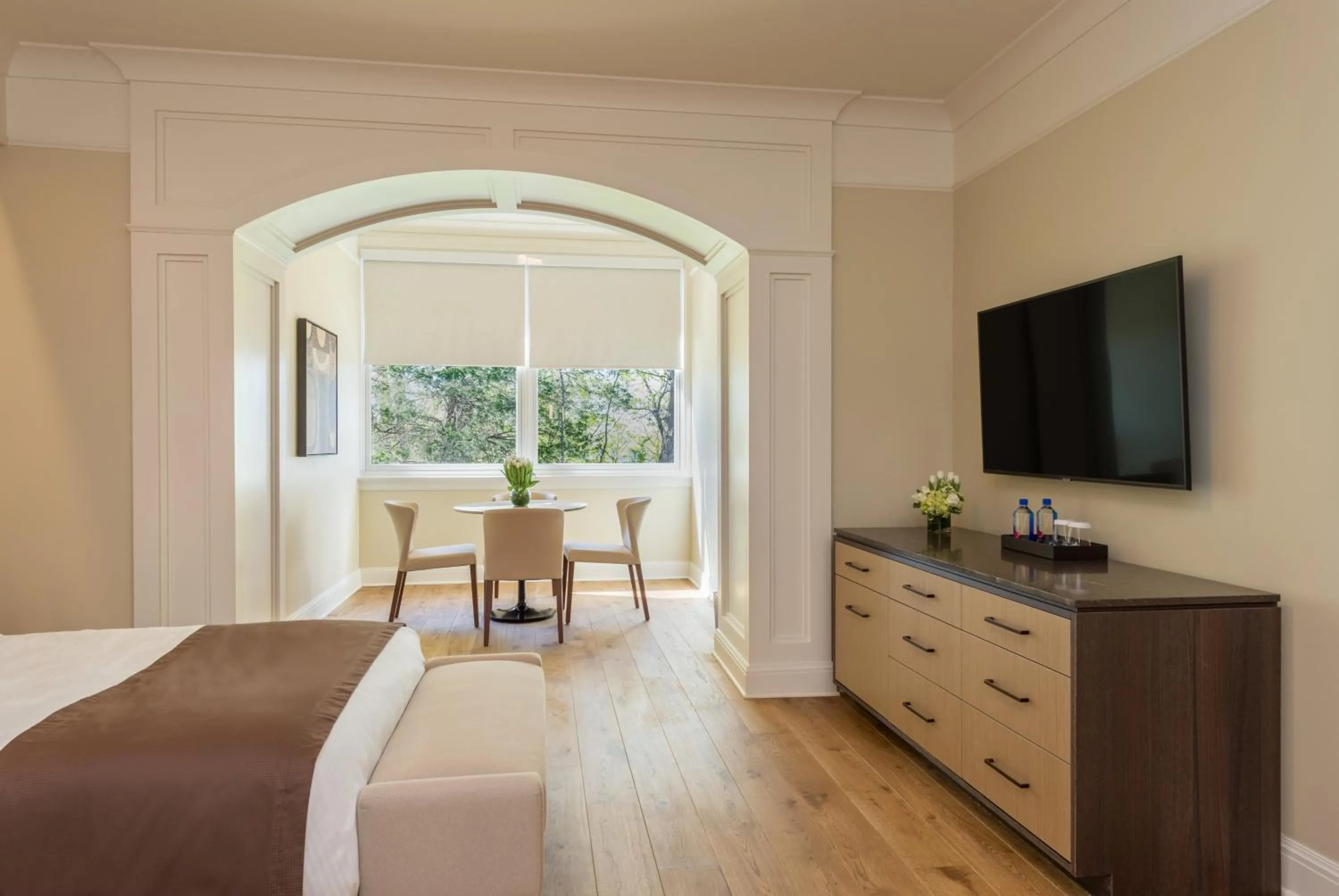 Bedroom, Bed in The Abbey Inn & Spa