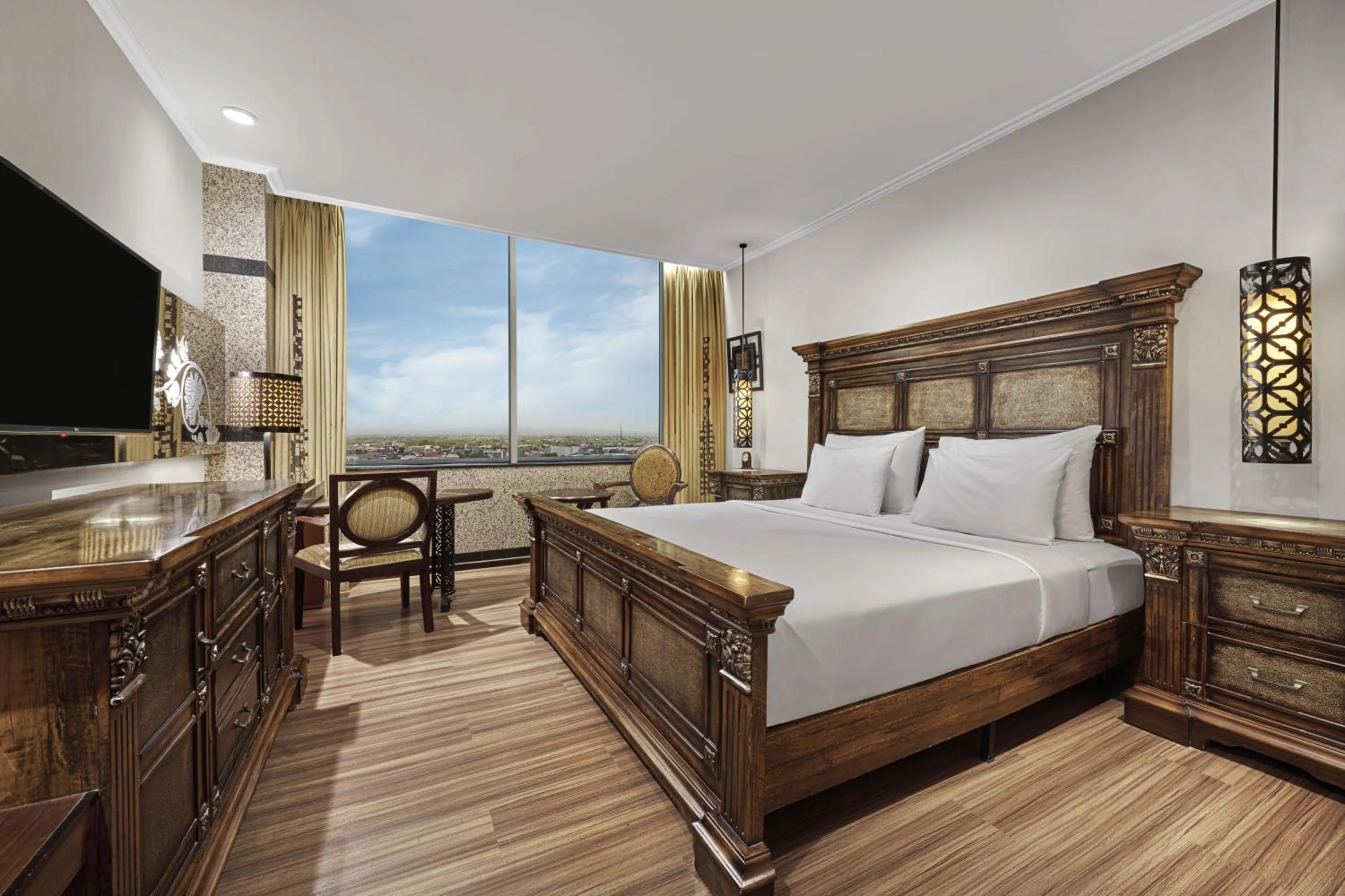 Bed in The Royal Surakarta Heritage - Handwritten Collection