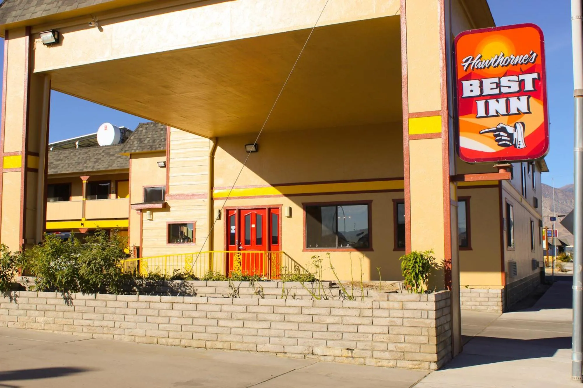 Hawthorne's Best Inn