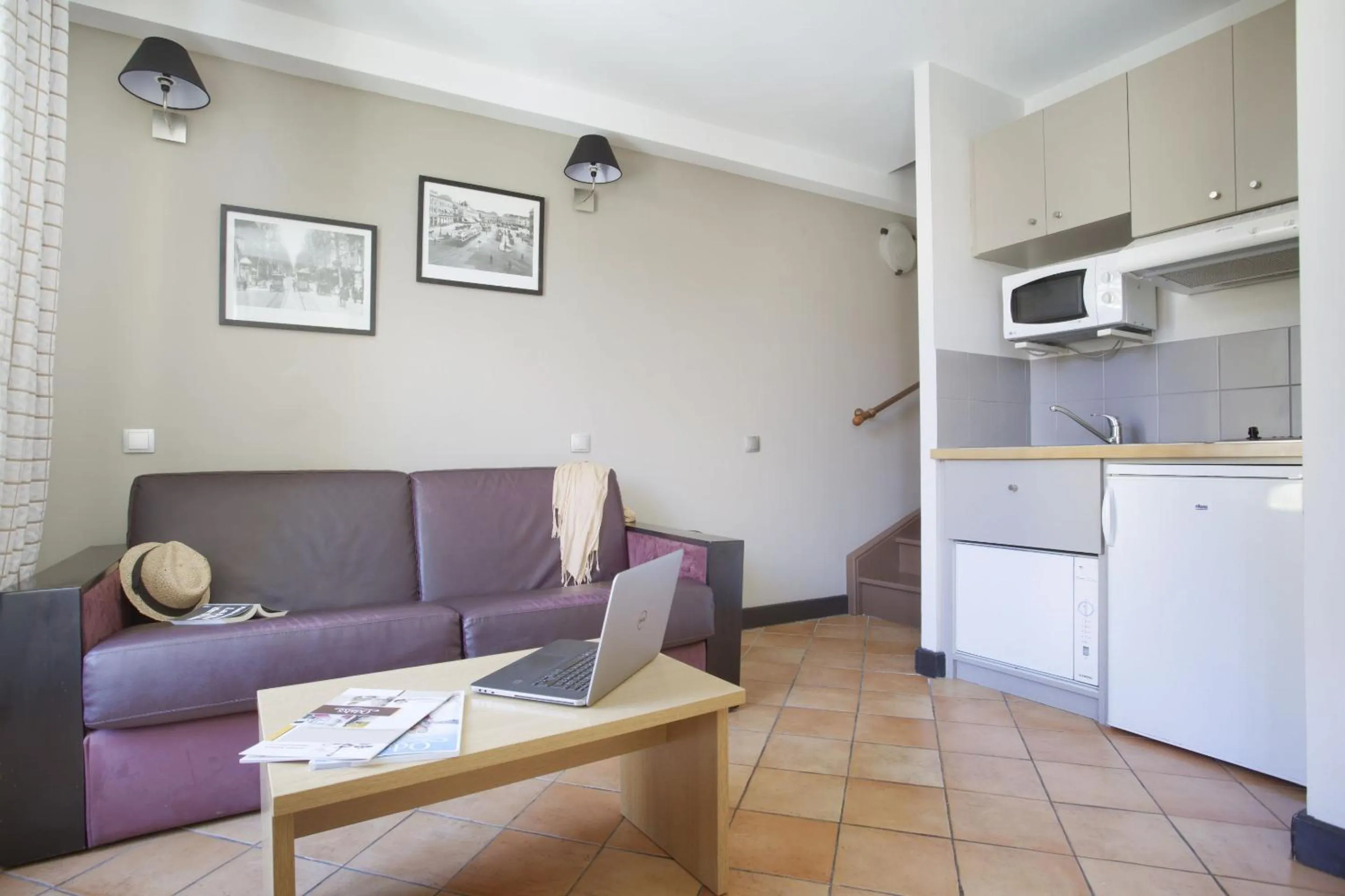 Dining area in Appart'hôtel Odalys City - Nice Centre
