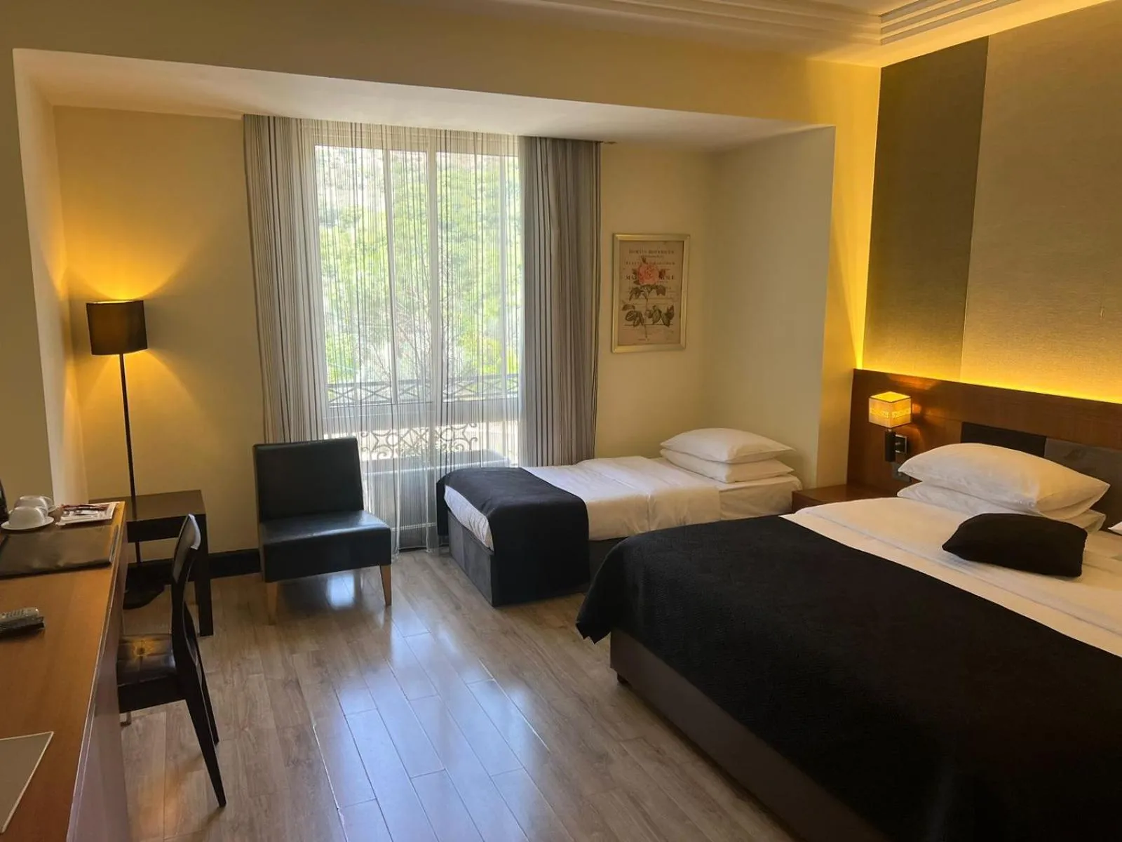 Deluxe Double Room with Mountain View in Lamunia Hotel