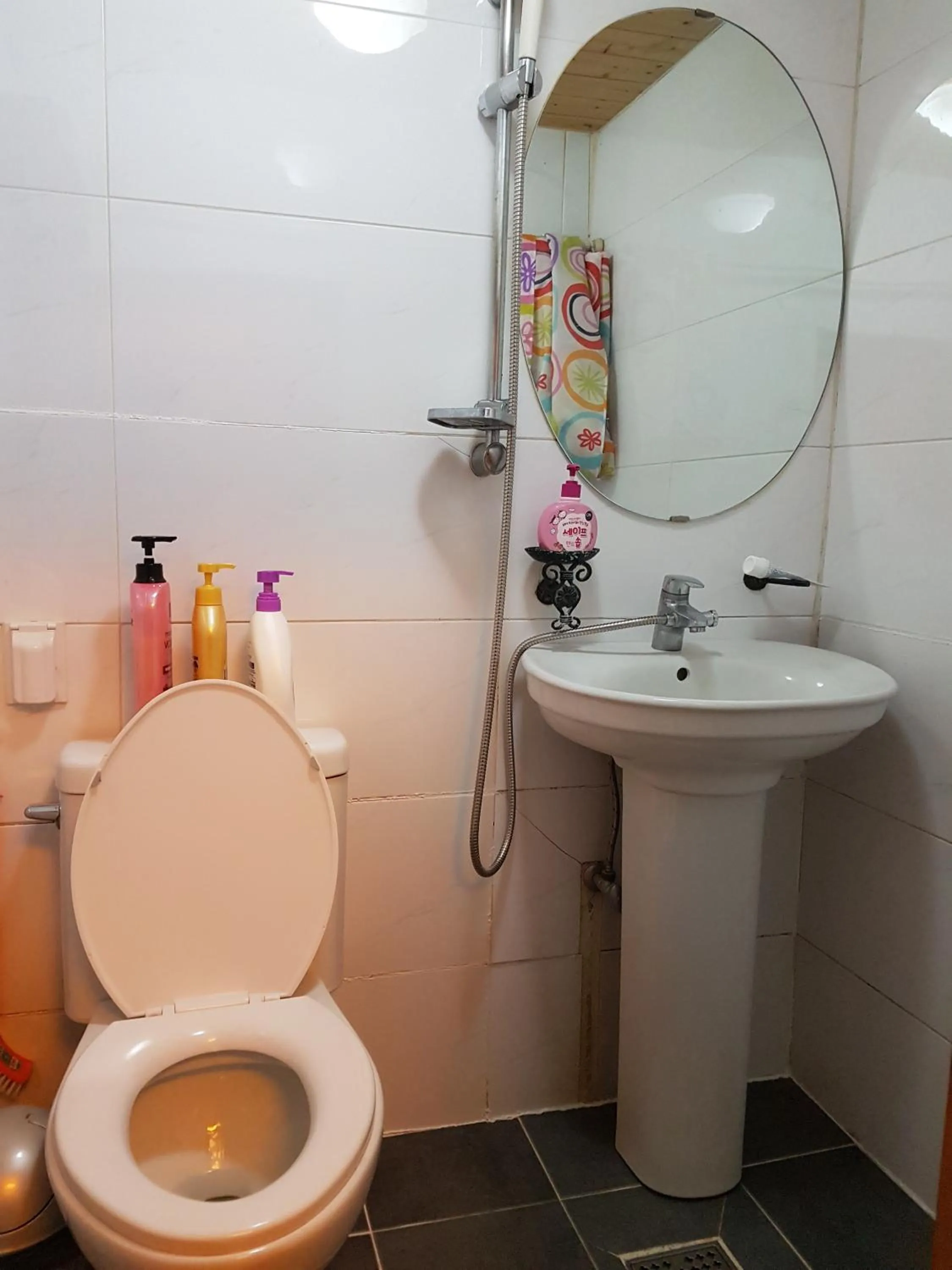 Gongsimga Hanok Guesthouse