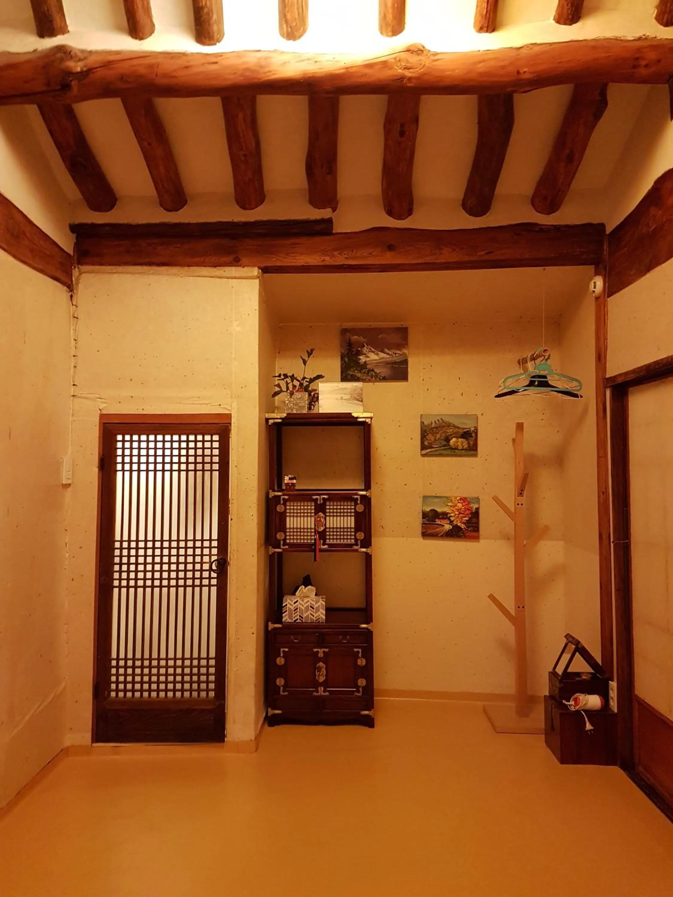 Gongsimga Hanok Guesthouse