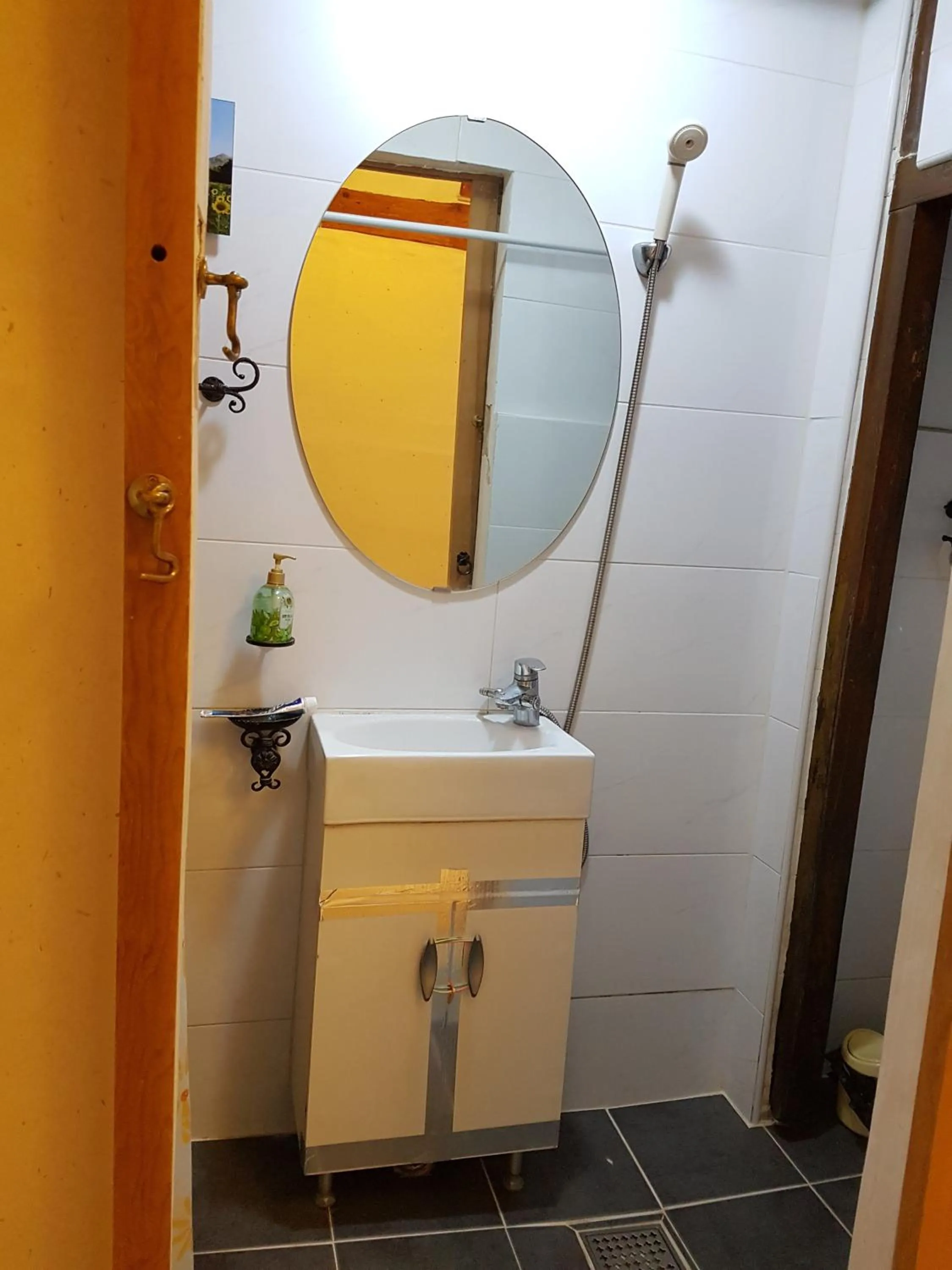 Gongsimga Hanok Guesthouse