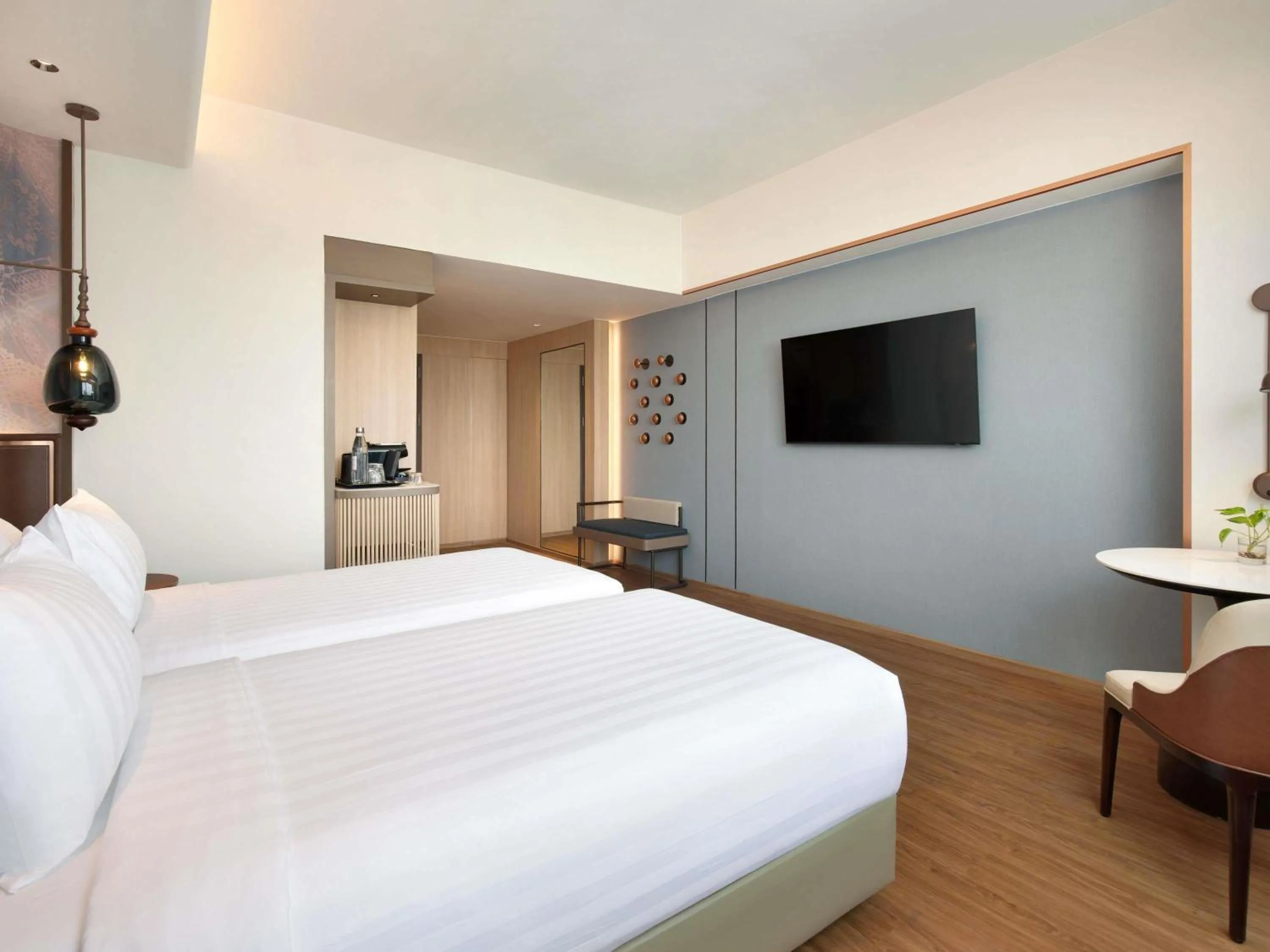 Bedroom, Bed in Mercure Serpong Alam Sutera