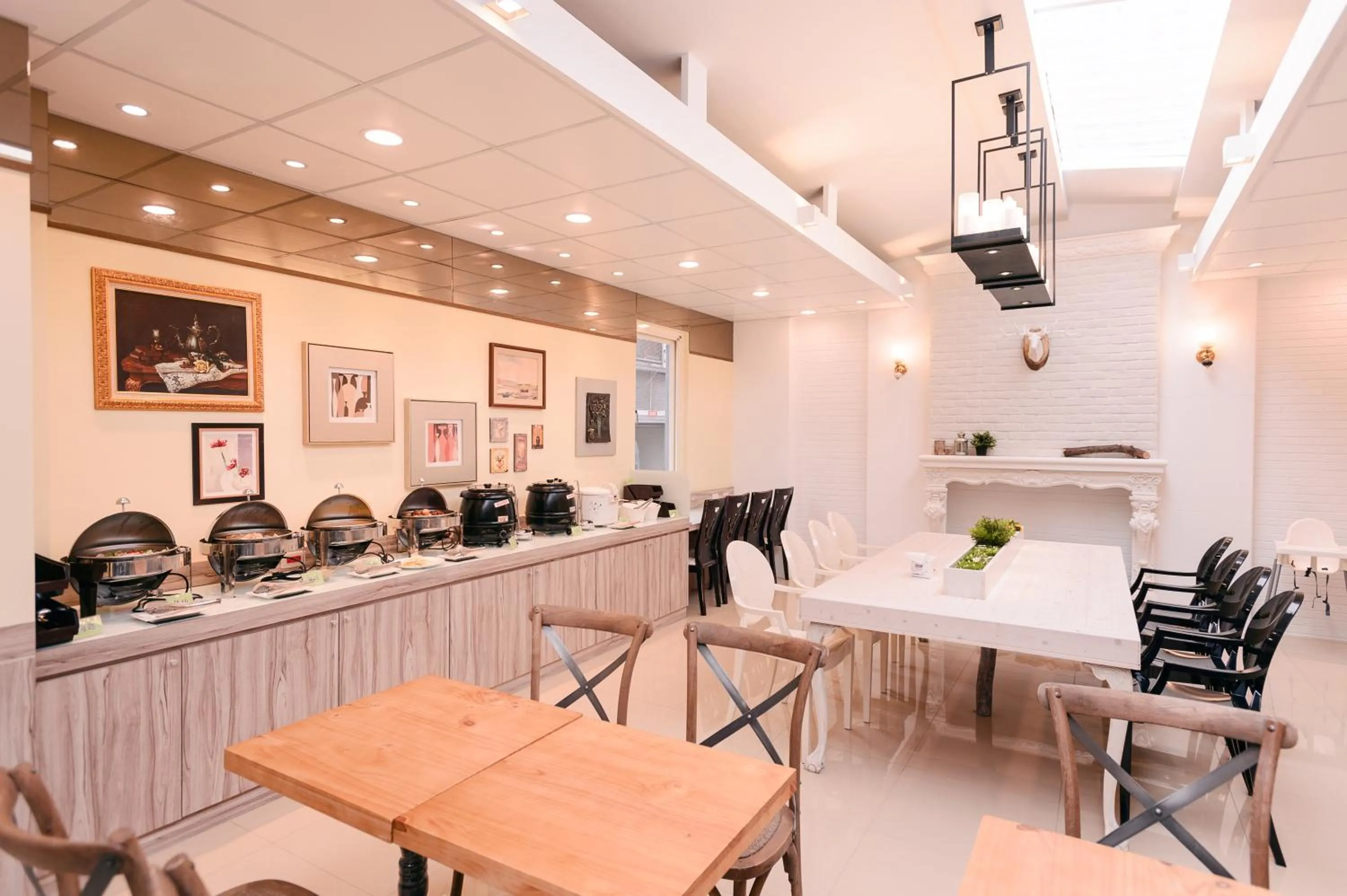 Restaurant/places to eat in Guest Motel-Zhubei