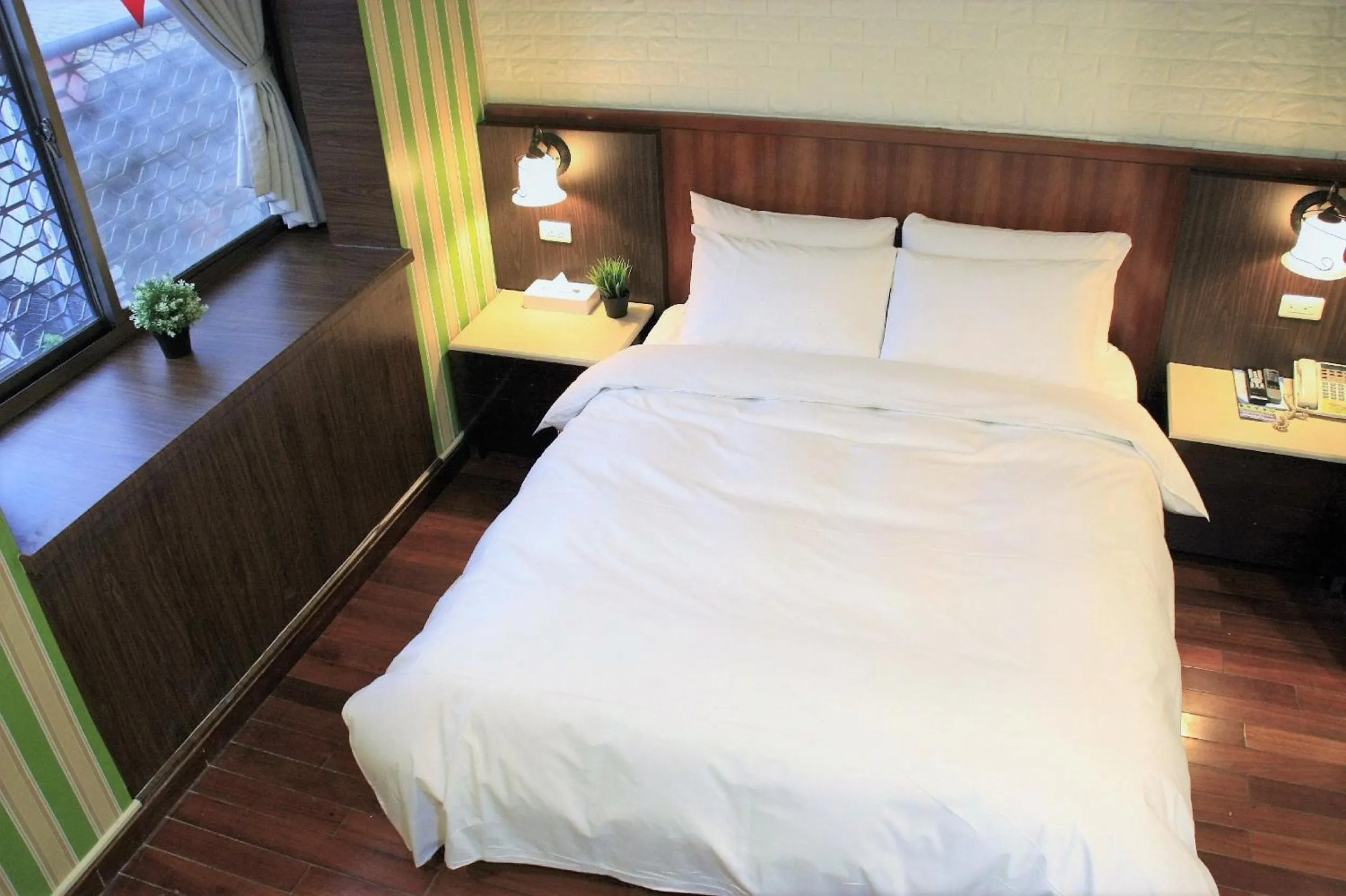 Photo of the whole room, Bed in Guest Motel-Zhubei