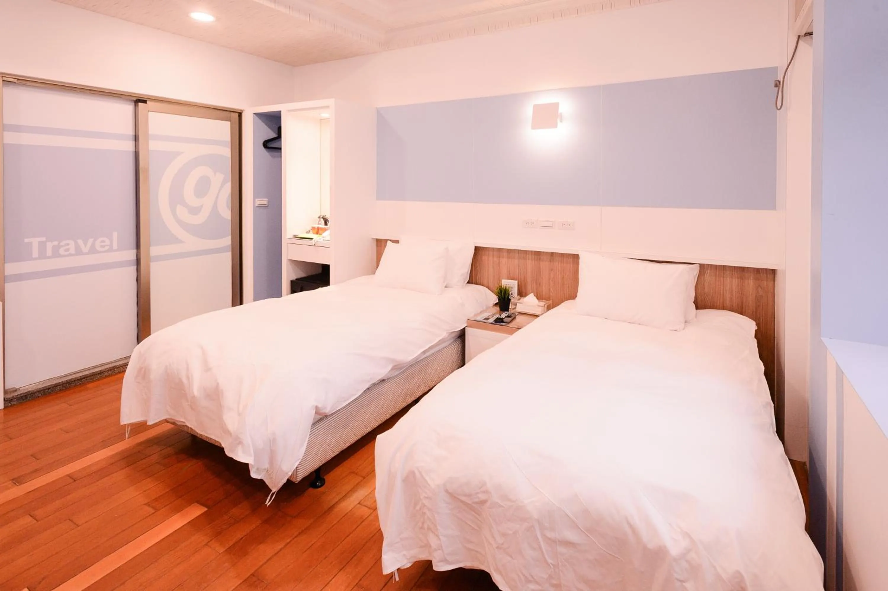Photo of the whole room, Bed in Guest Motel-Zhubei