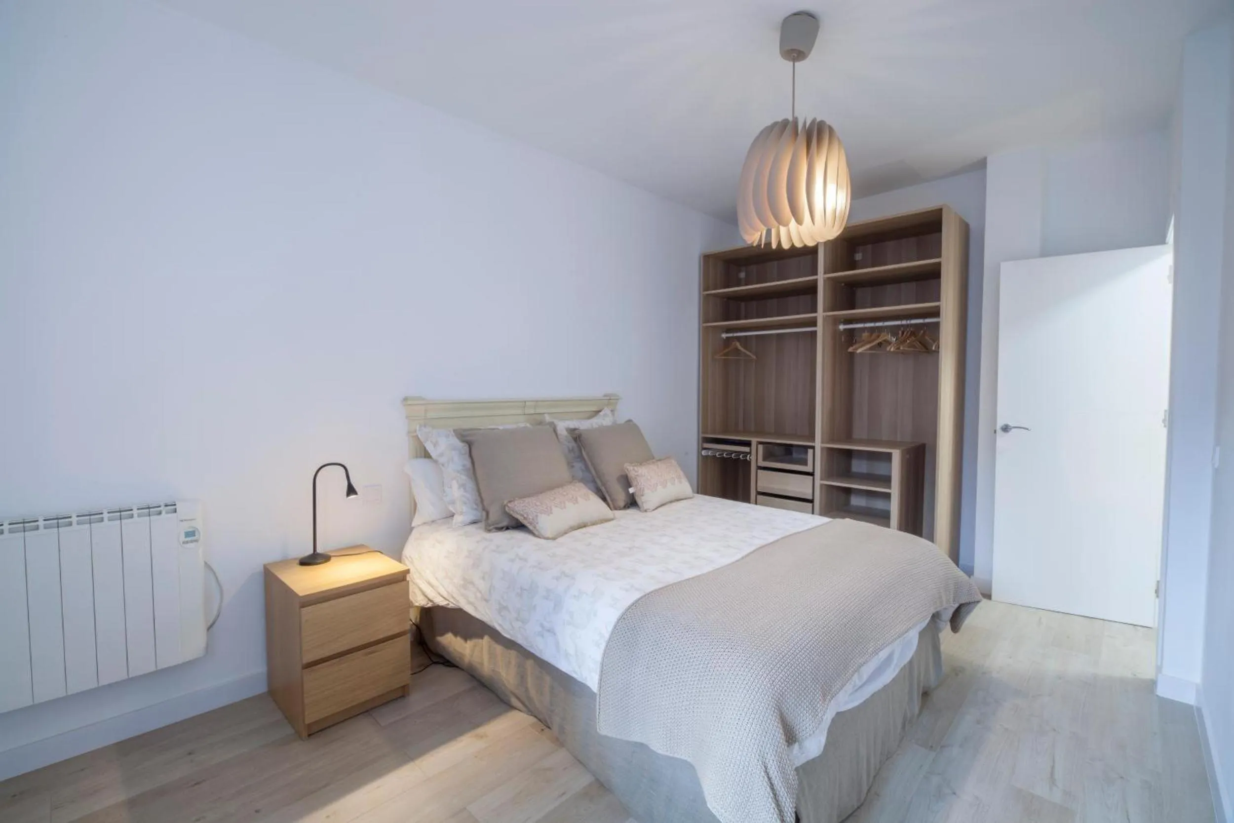 Living room, Bed in El Apartamento De Rosi
