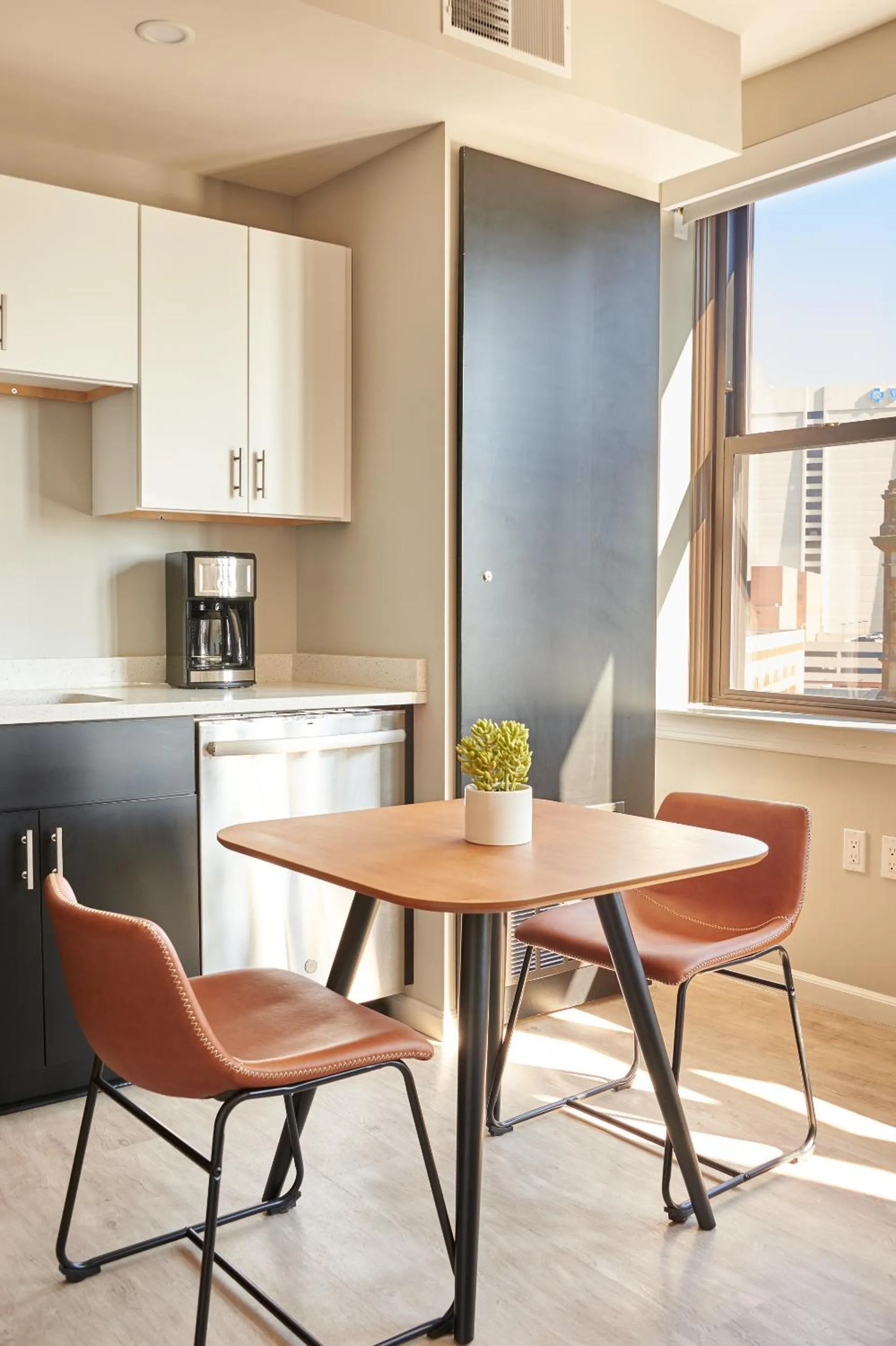 Dining area in Kasa Cadillac Square Detroit