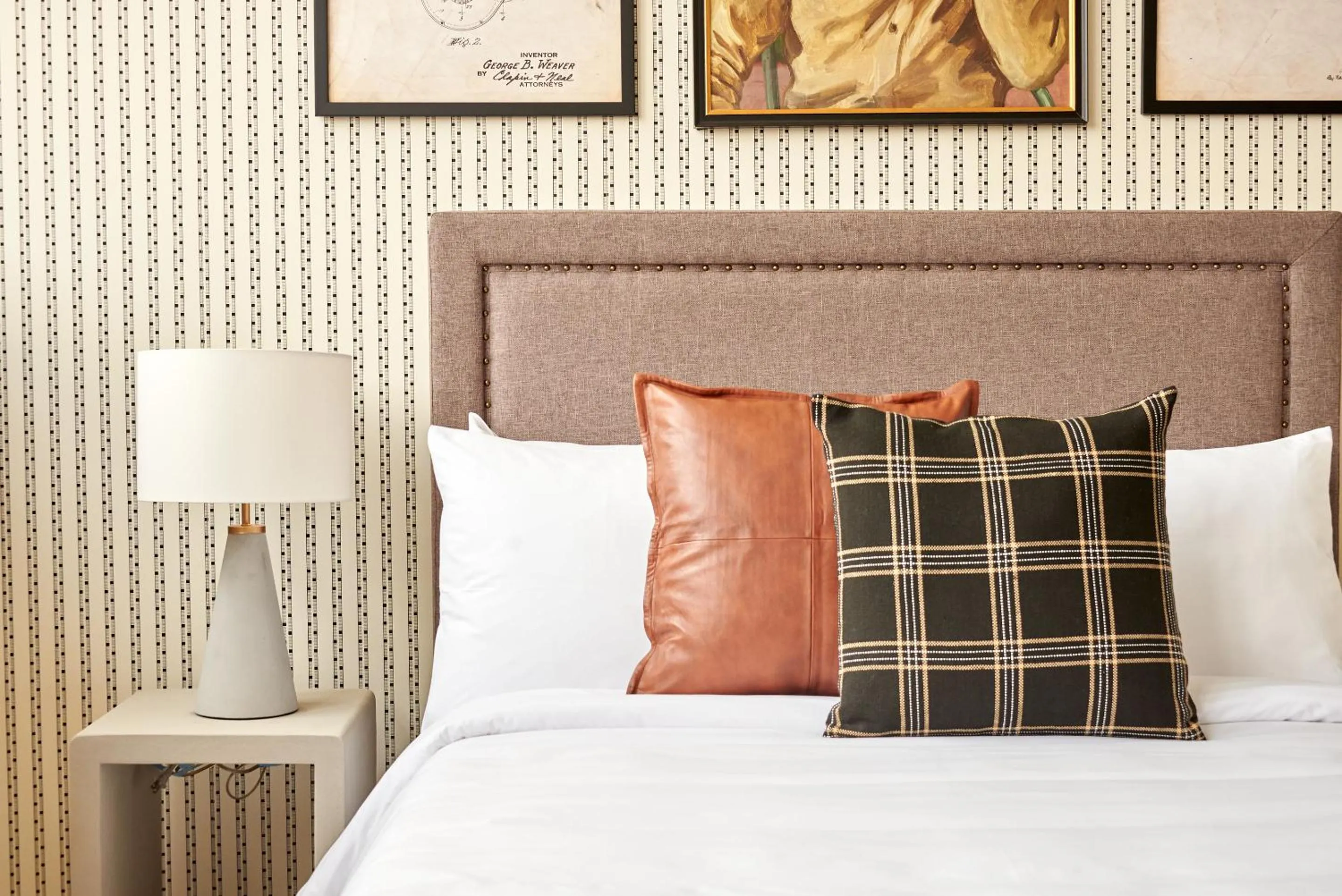 Bed in Kasa Cadillac Square Detroit