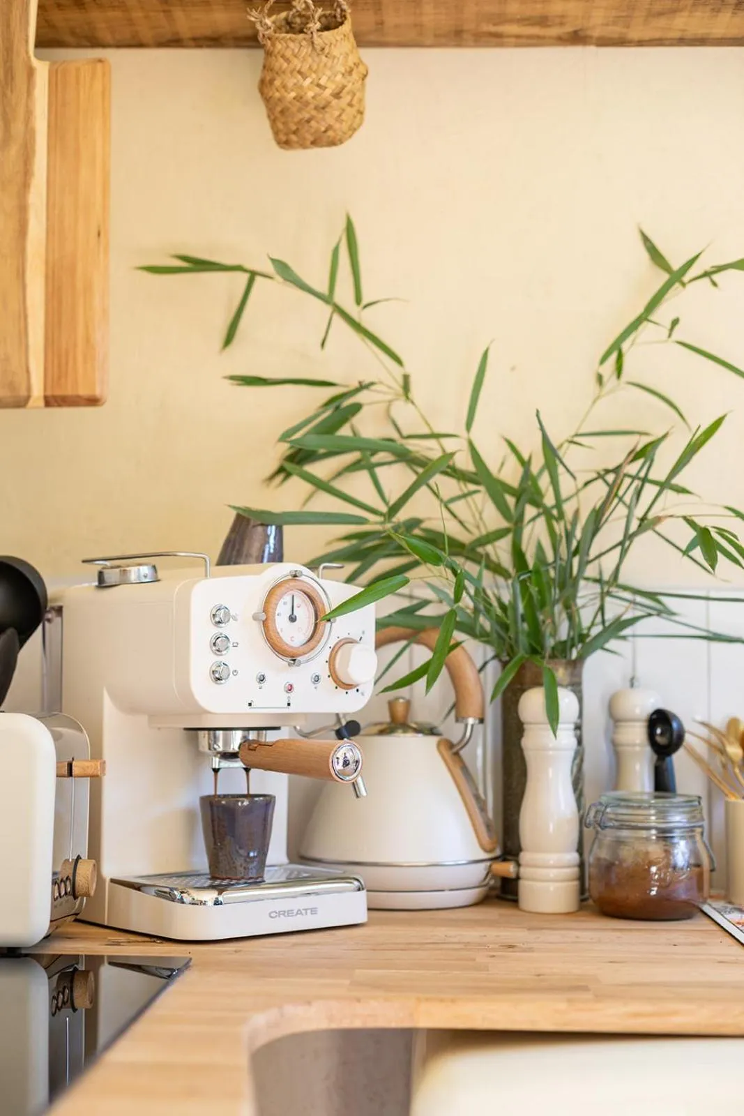 Les Cabanes Des Marais