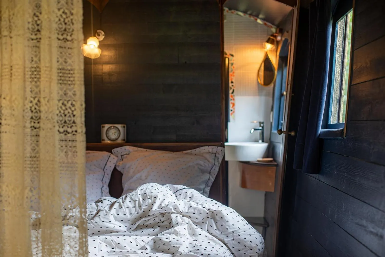 Les Cabanes Des Marais