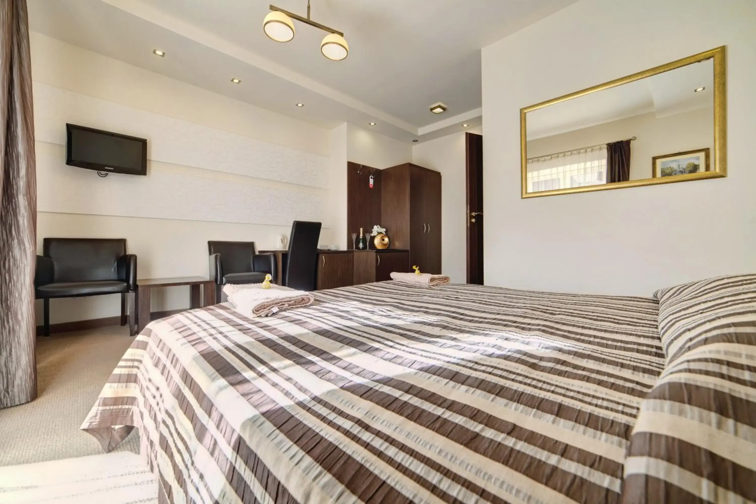 Double Room in Hotel Orlik Double Room in Hotel Orlik