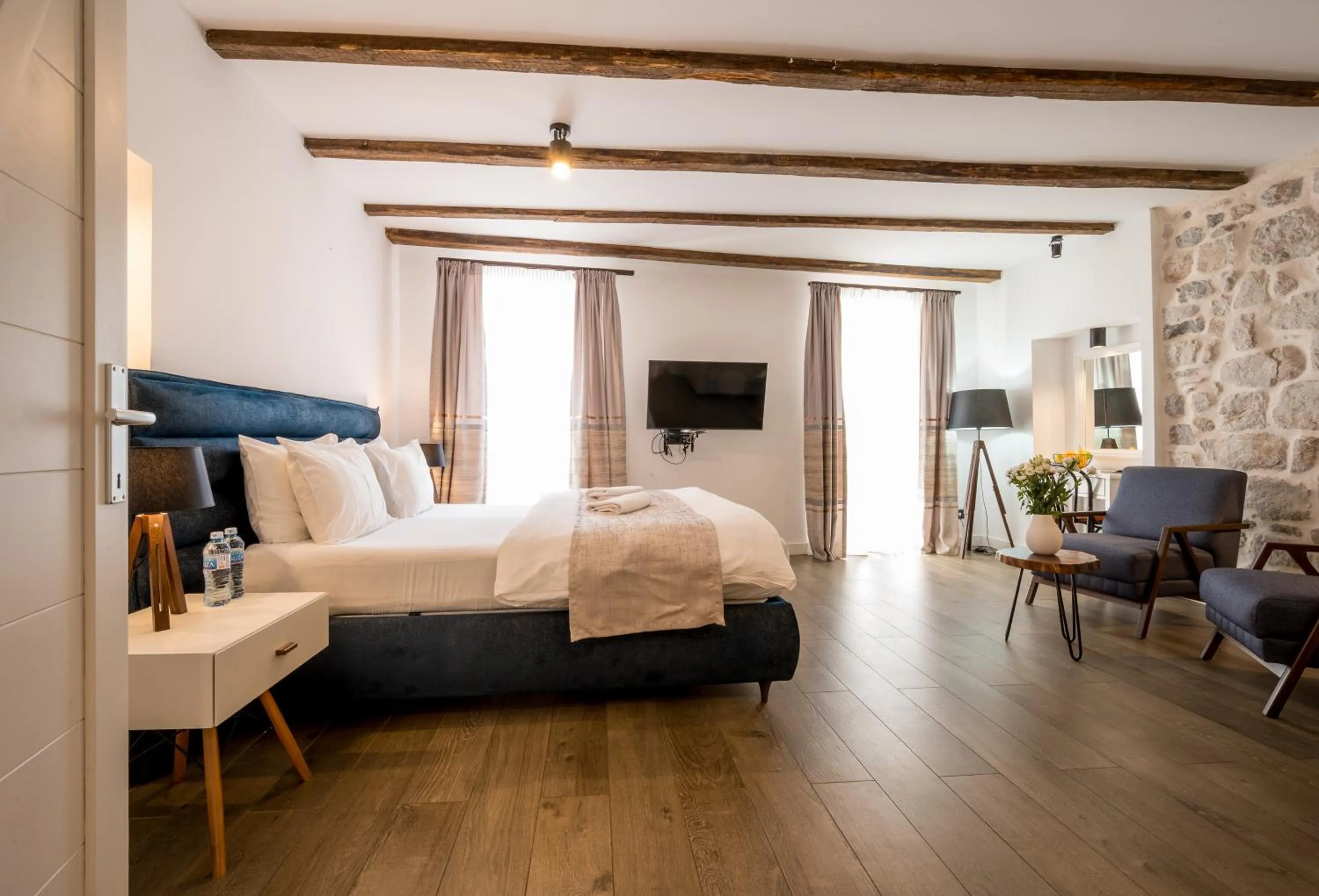 Bed in Conte Hotel & Restaurant