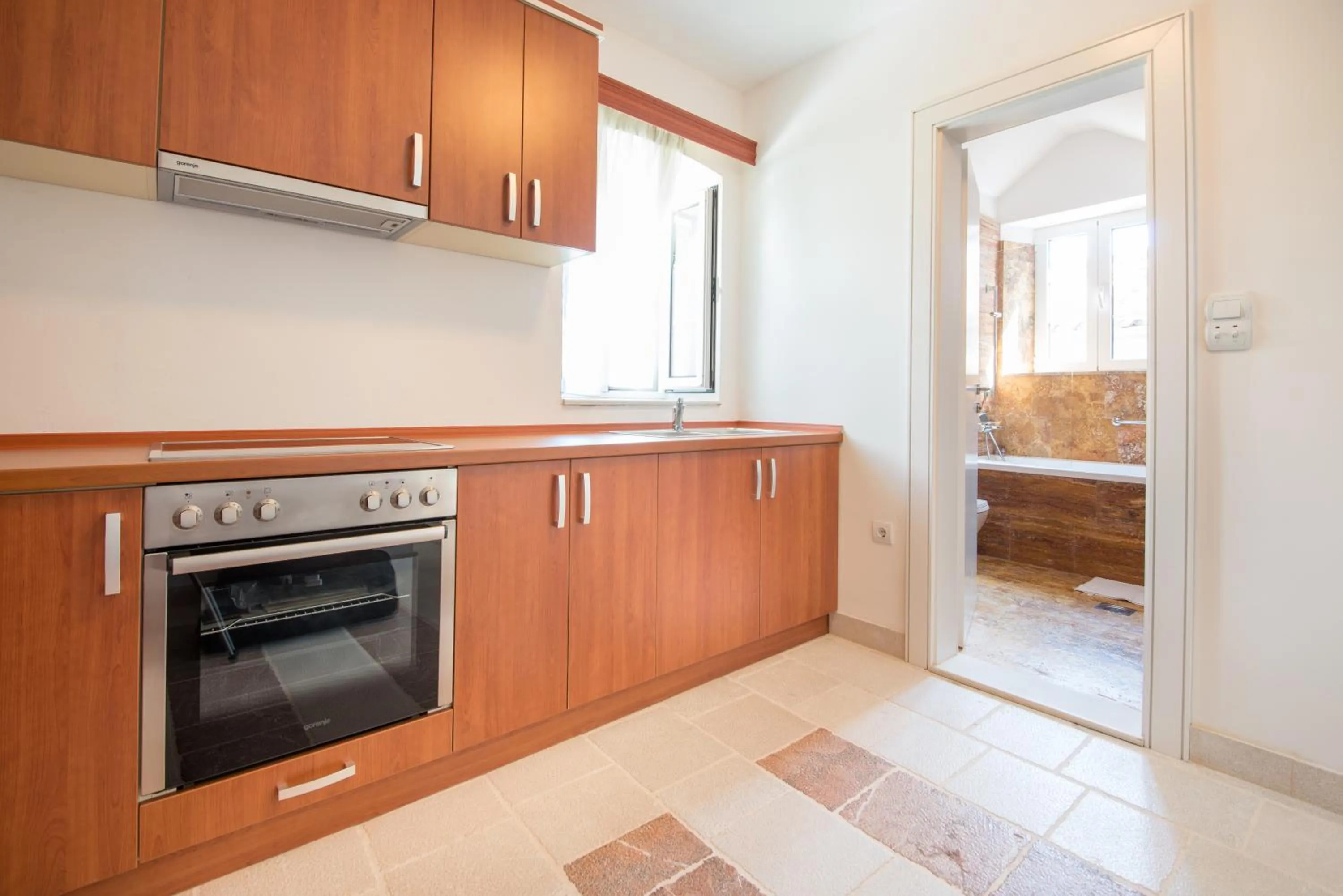 Conte Hotel & Restaurant