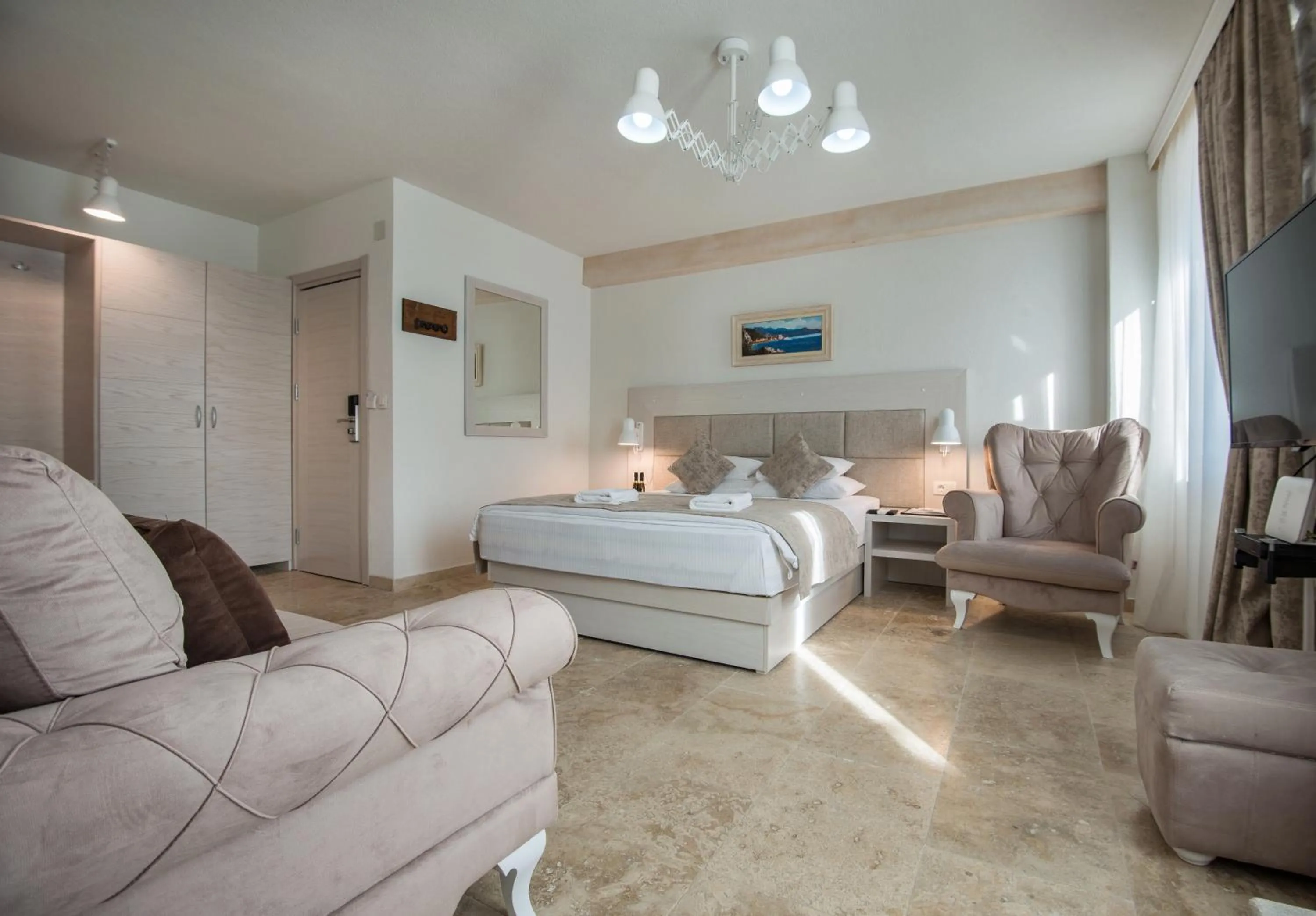 Conte Hotel & Restaurant