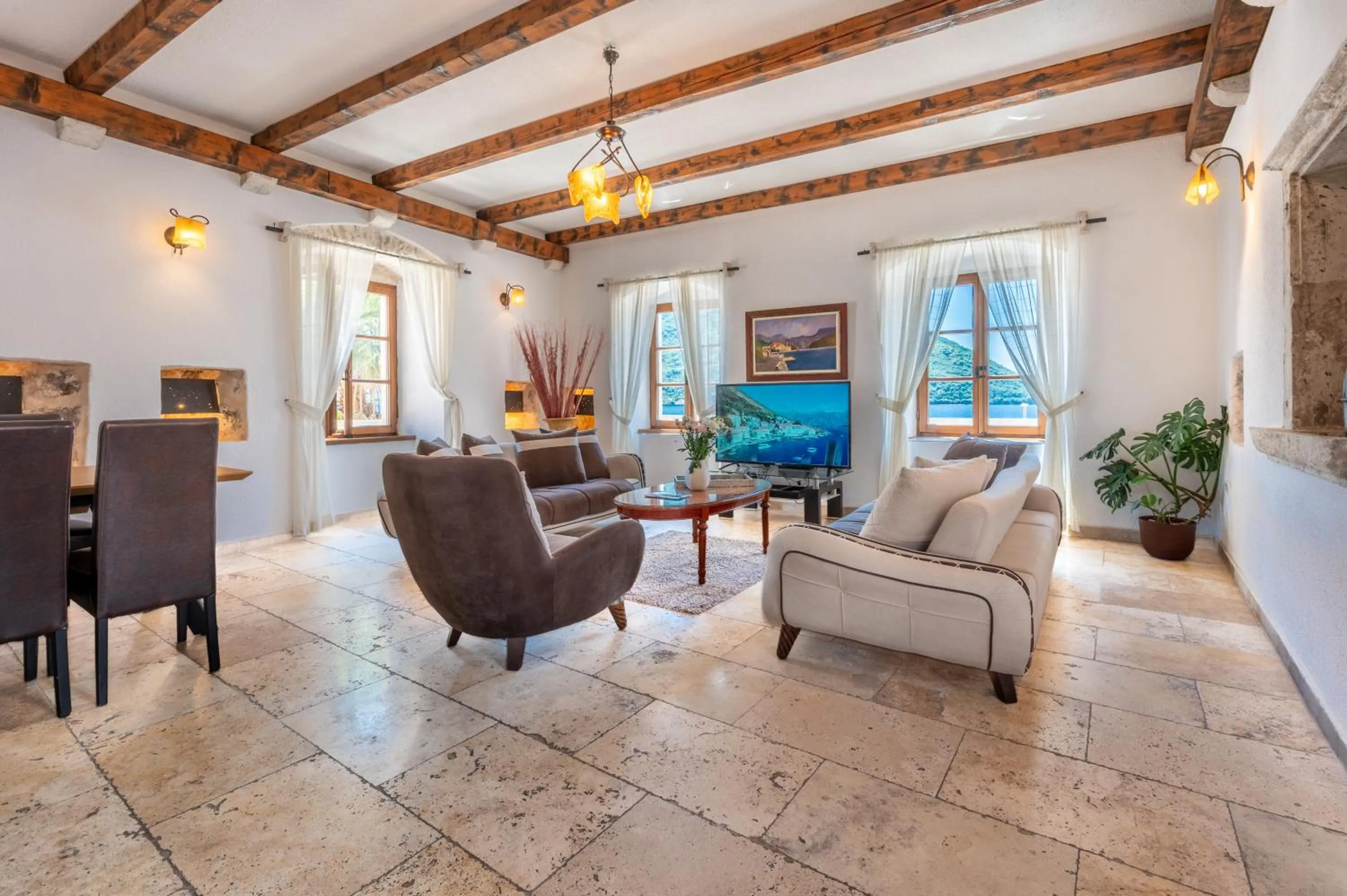 Conte Hotel & Restaurant