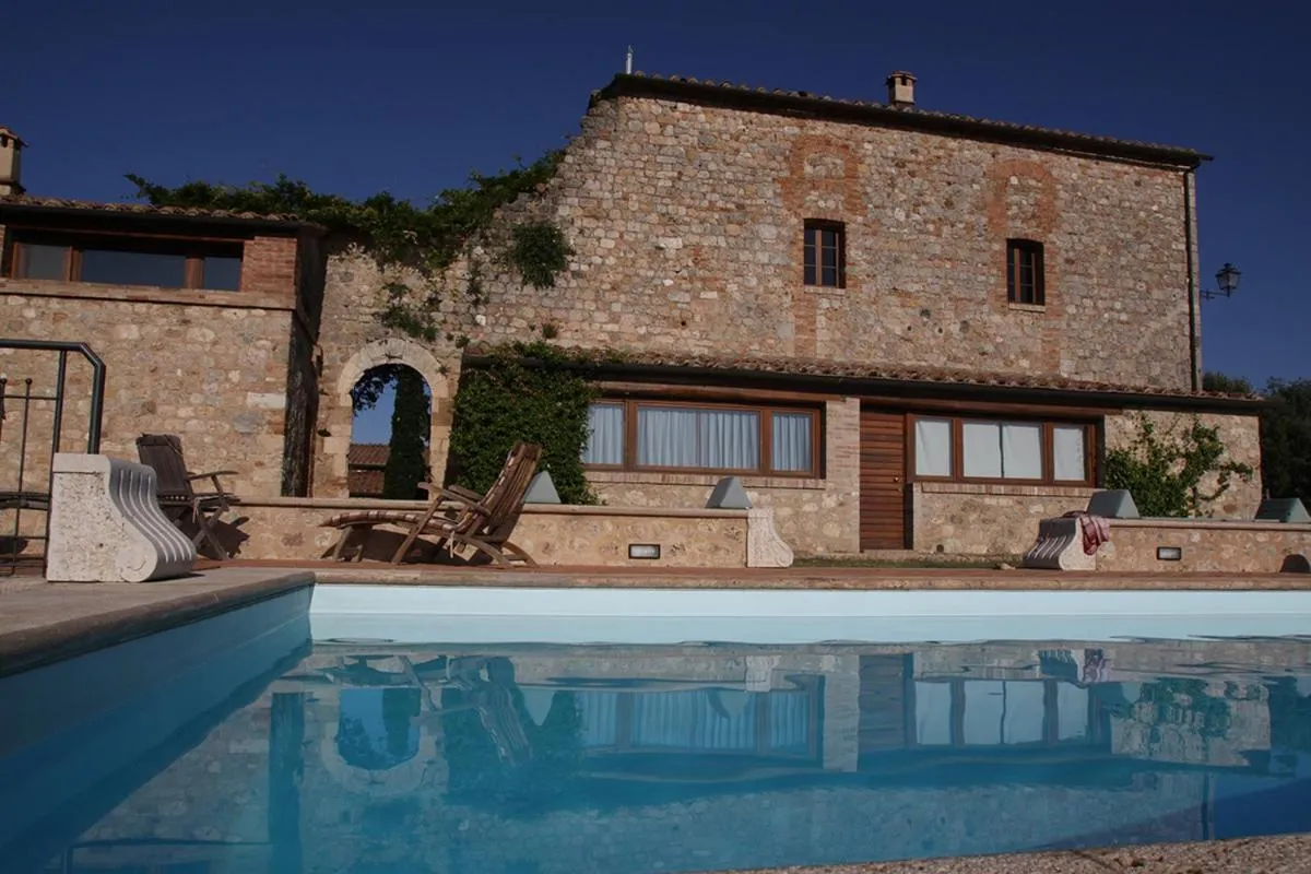 Property building in Villa Montecastello