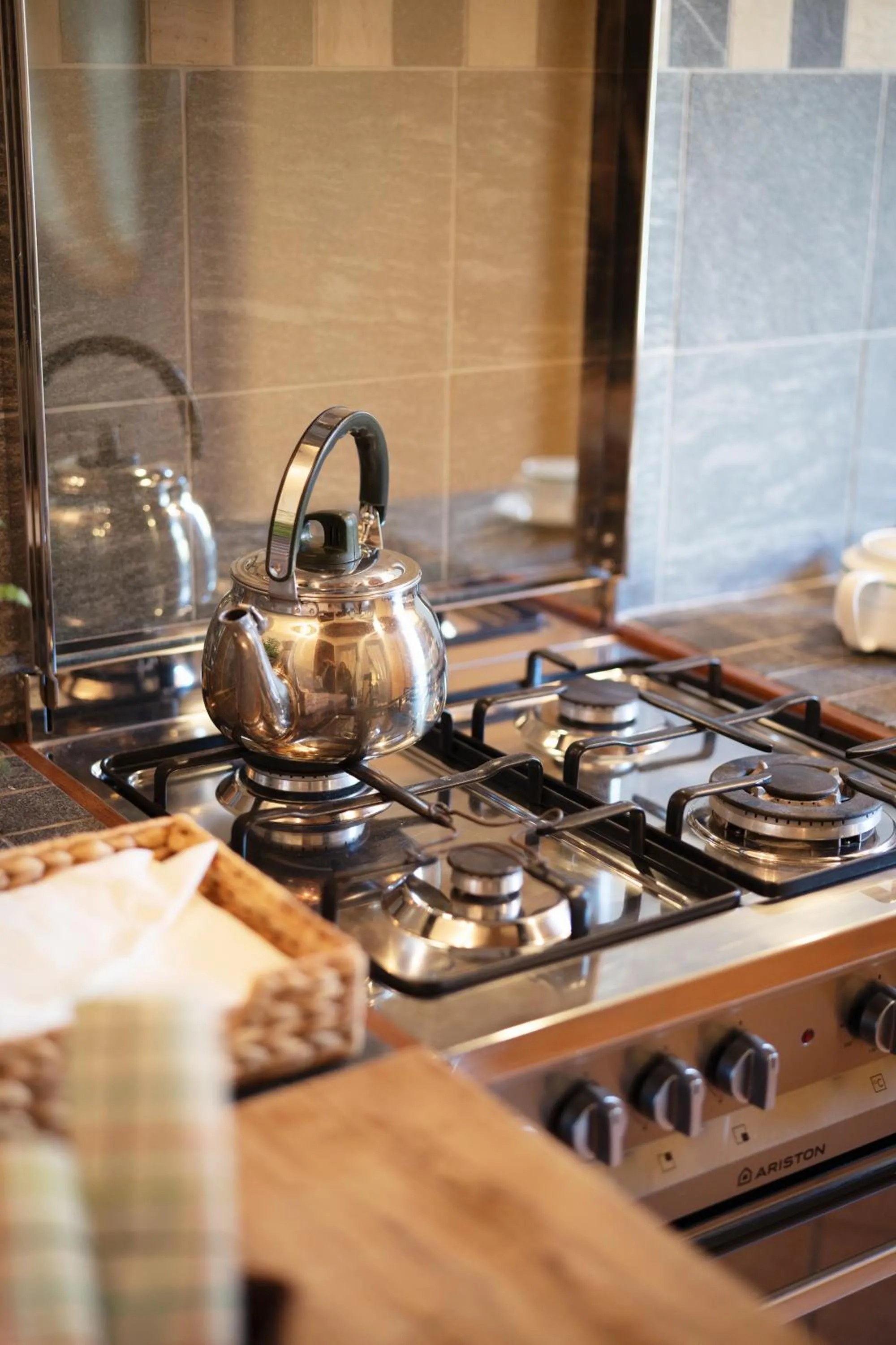 Kitchen or kitchenette in Villa Montecastello