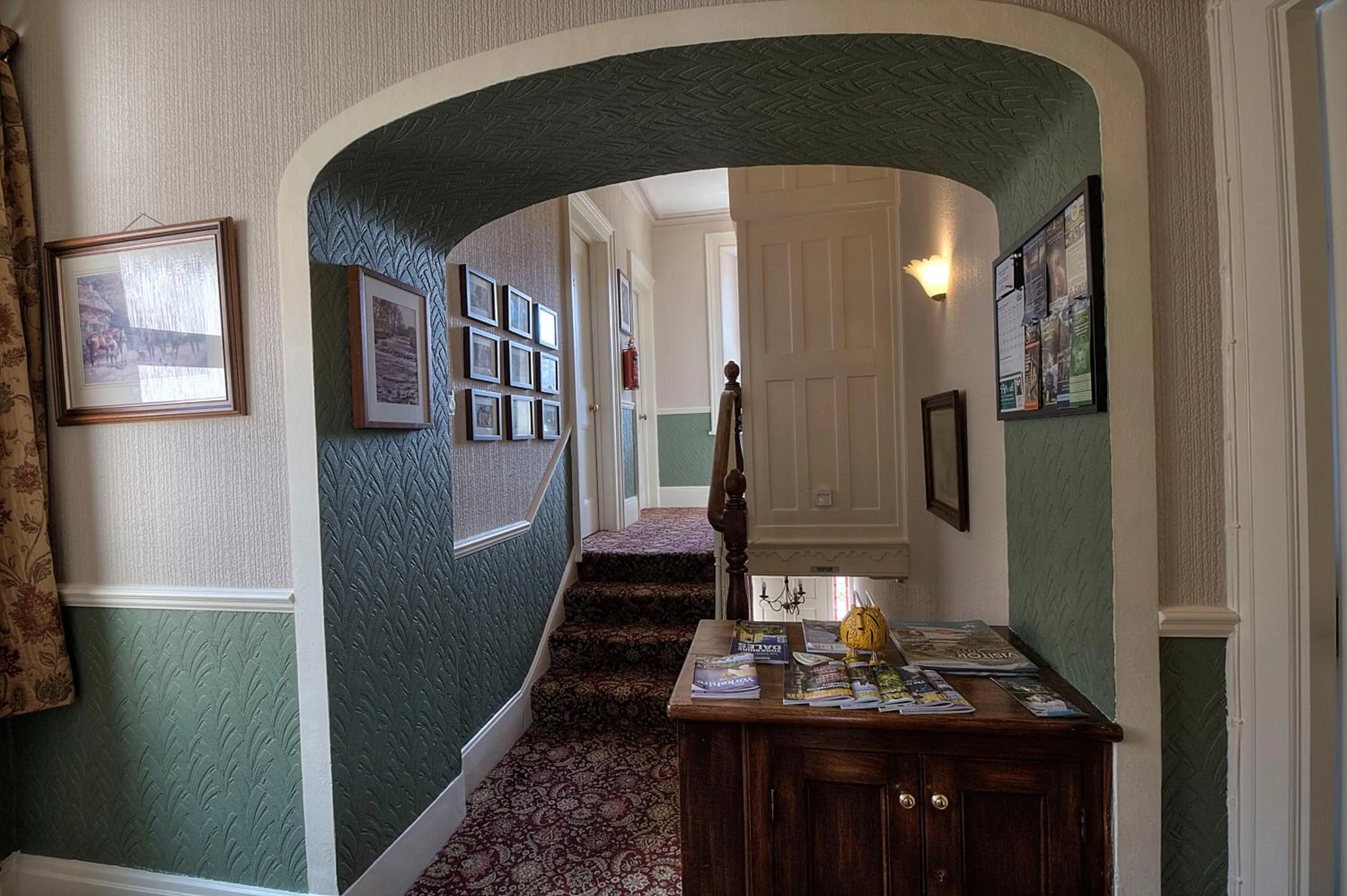Lobby or reception in Cornlee