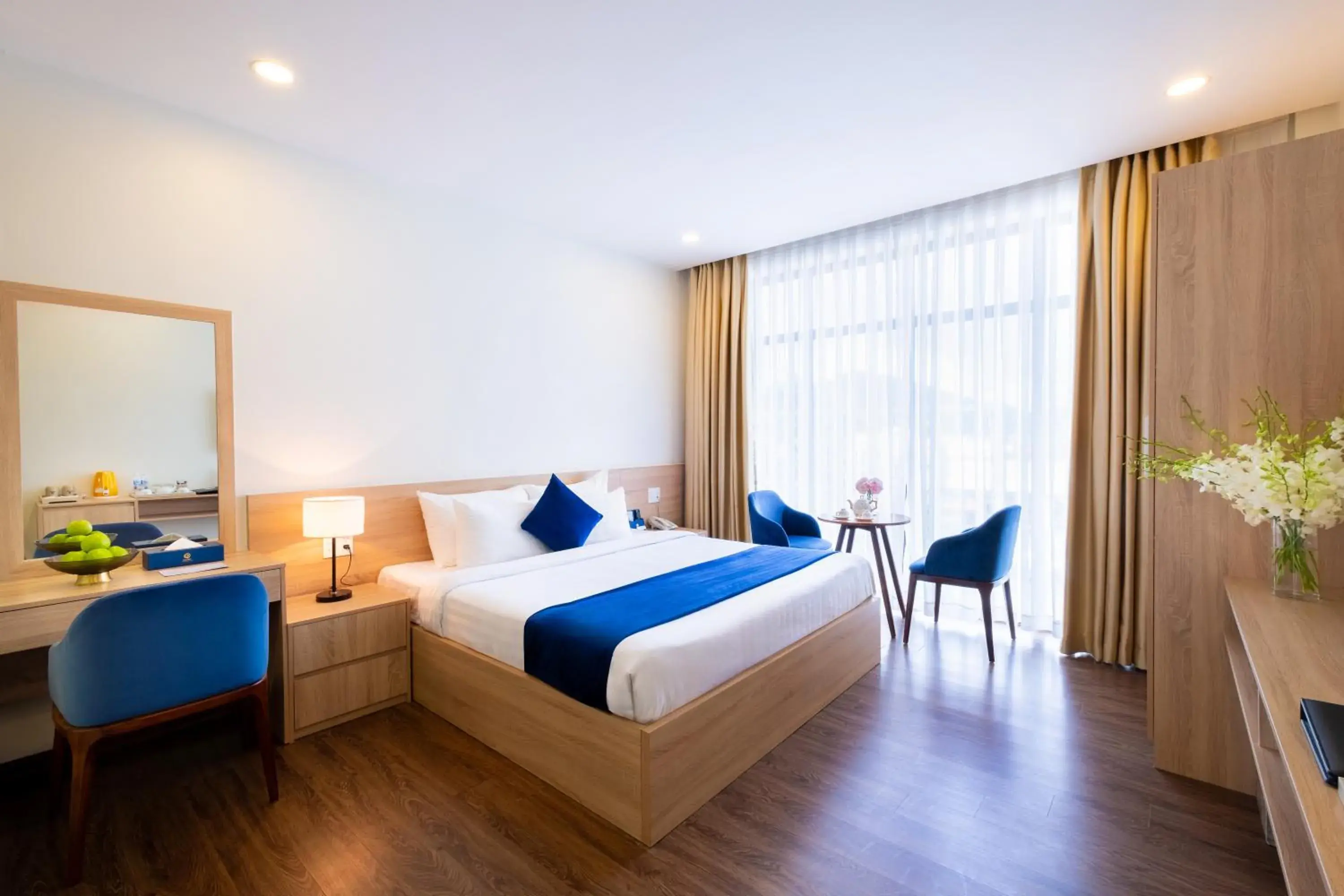Deluxe Room (2 Adults + 1 Child) in Sandals Star Hotel Deluxe Room (2 Adults + 1 Child) in Sandals Star Hotel