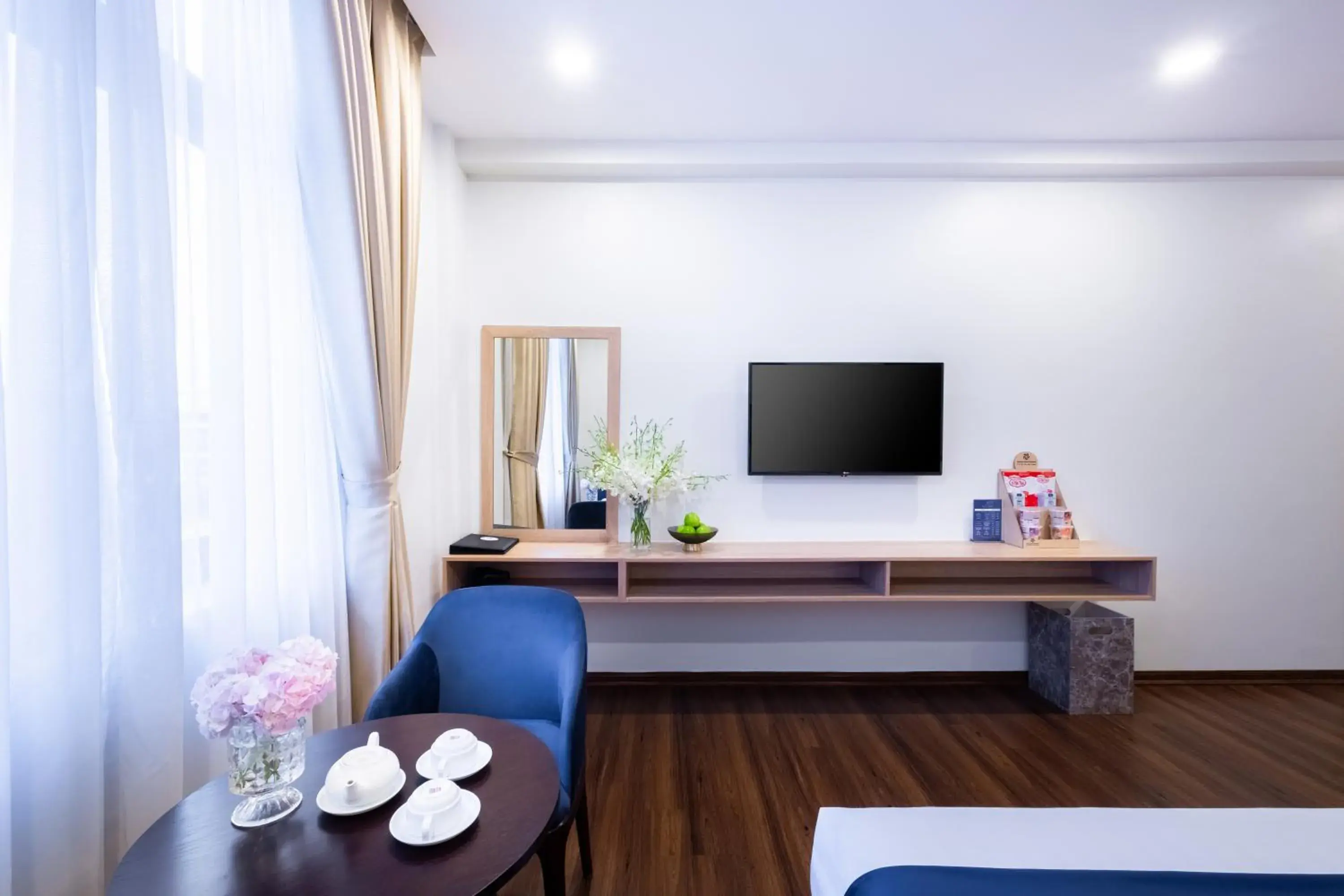 Deluxe Room (2 Adults + 1 Child) in Sandals Star Hotel Deluxe Room (2 Adults + 1 Child) in Sandals Star Hotel