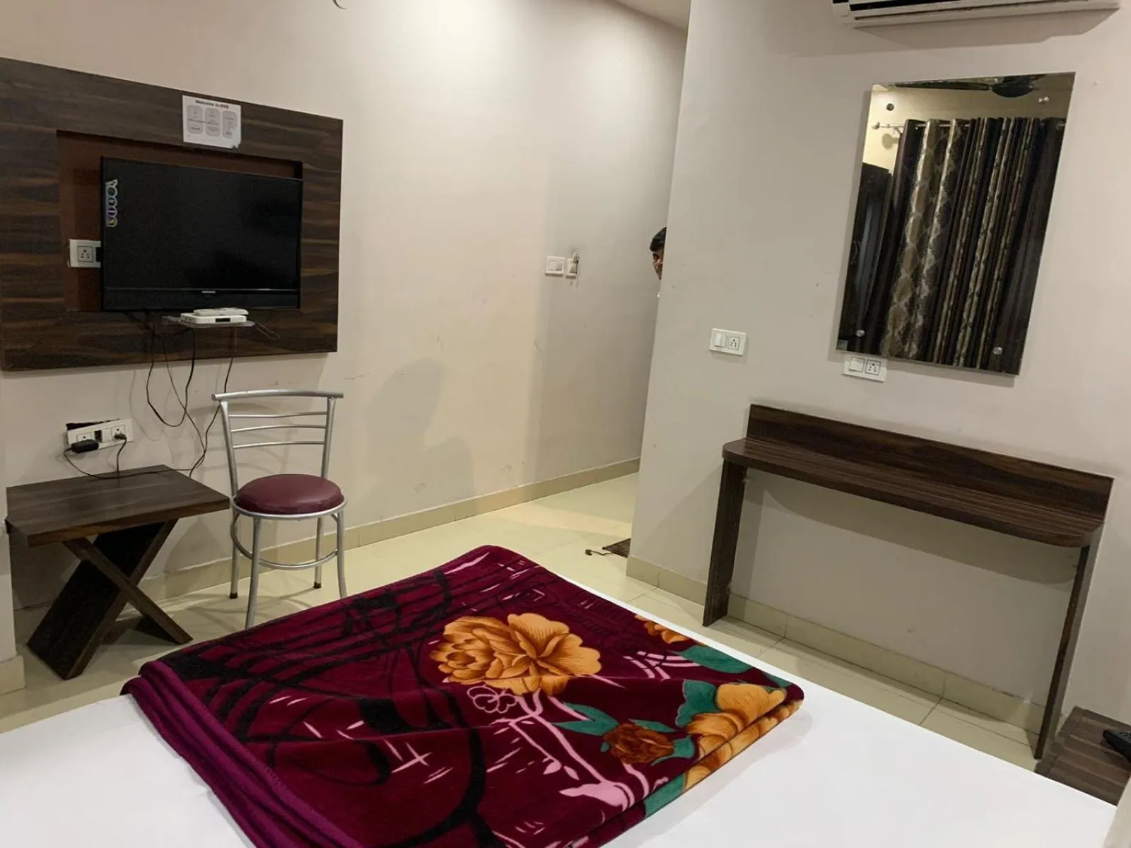TV and multimedia in Hotel Sukhman Residency