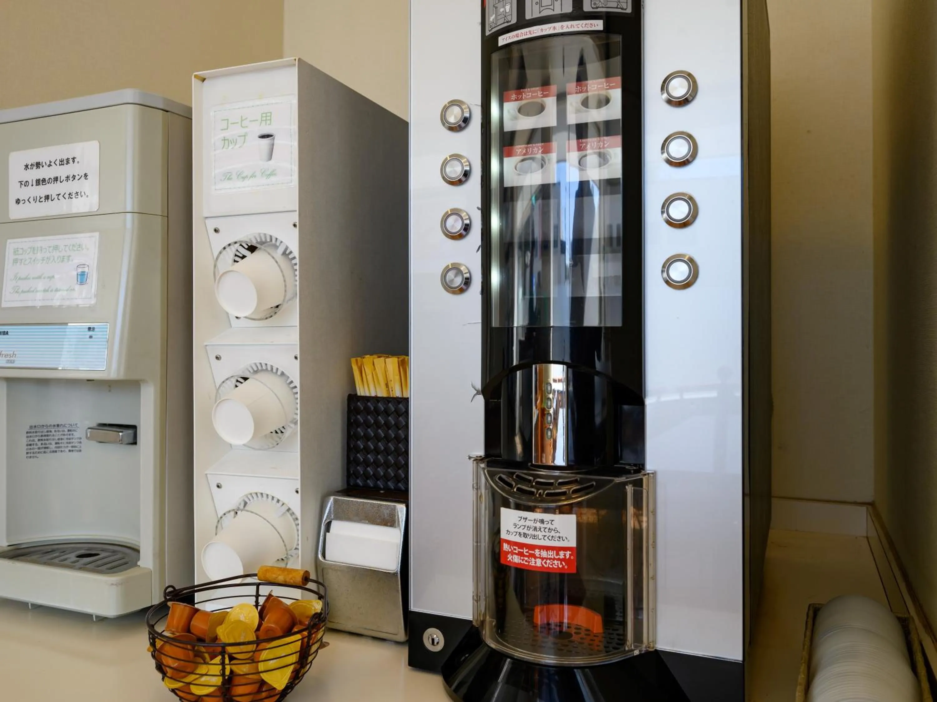 Coffee/tea facilities in Hotel Econo Kameyama