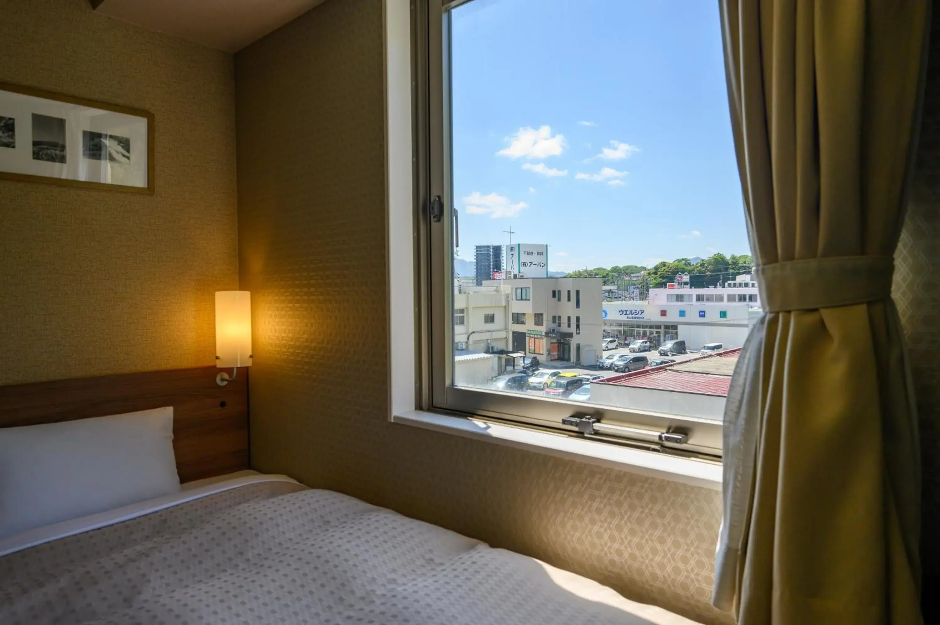 Photo of the whole room, Bed in Hotel Econo Kameyama Photo of the whole room, Bed in Hotel Econo Kameyama