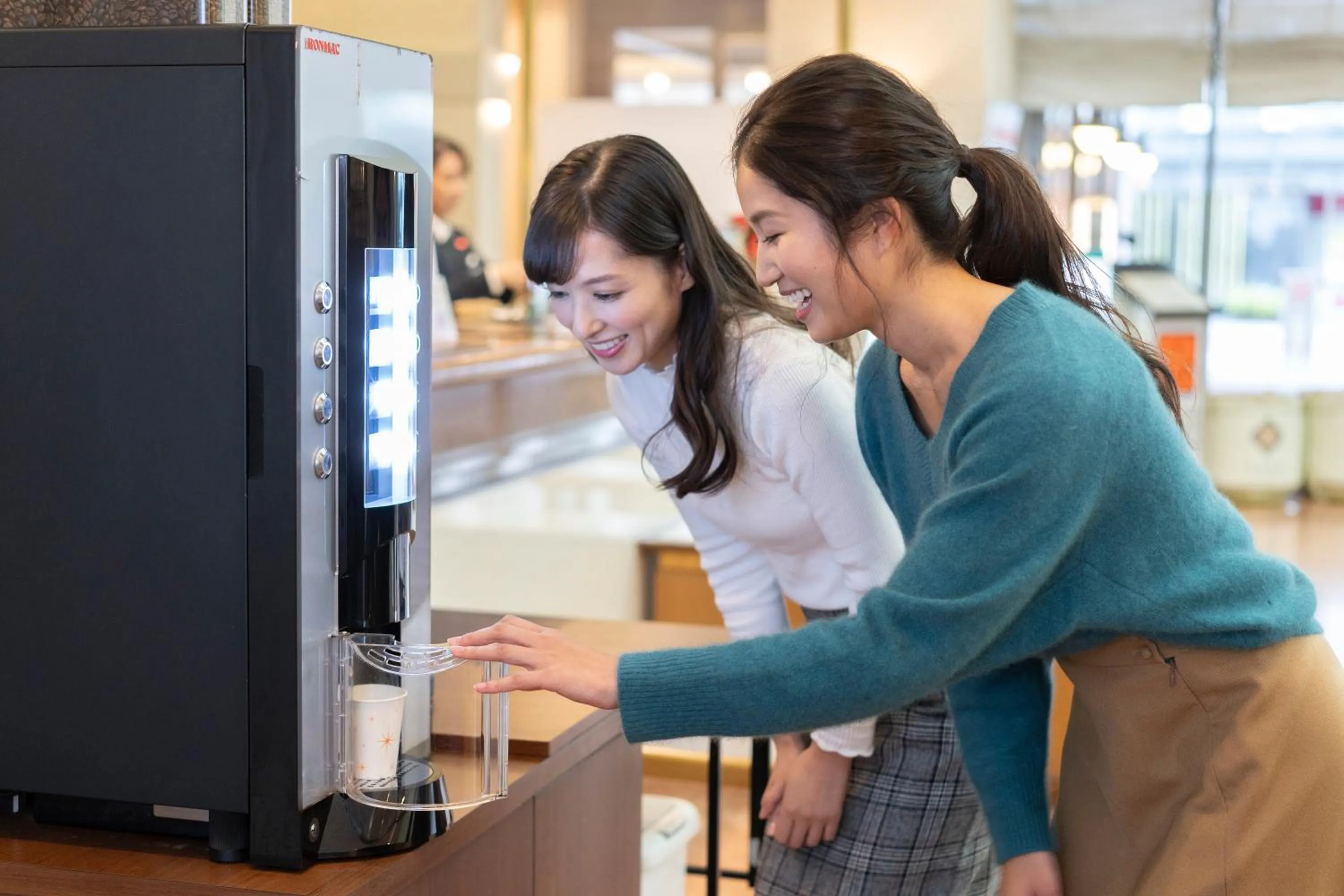 Coffee/tea facilities in Hisai Green Hotel
