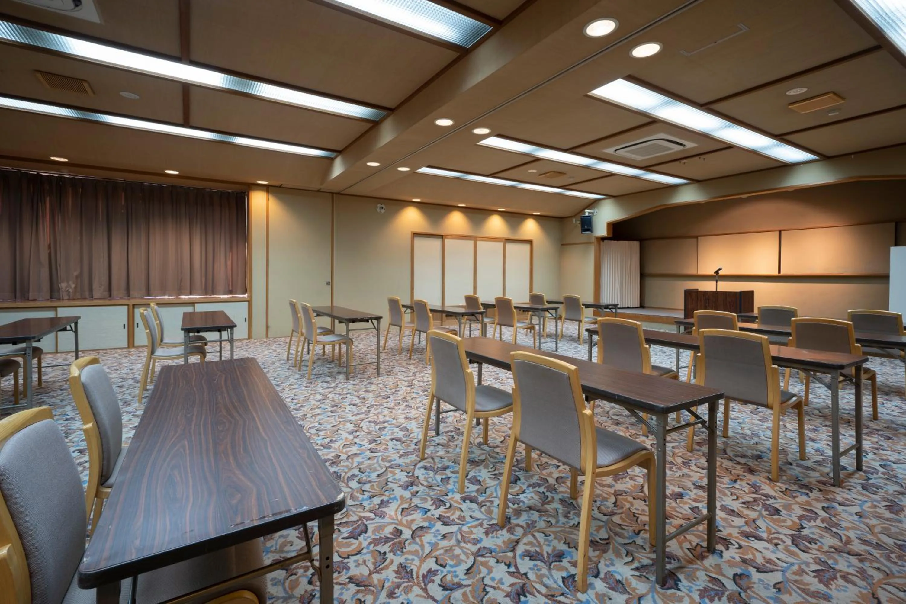 Meeting/conference room in Hisai Green Hotel