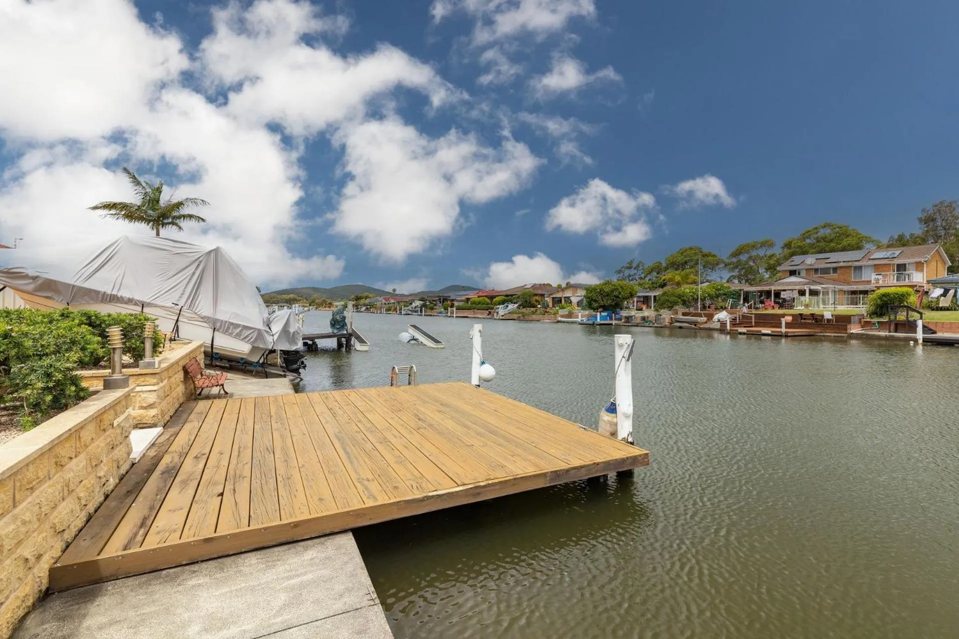 Waterfront Haven with your own private jetty