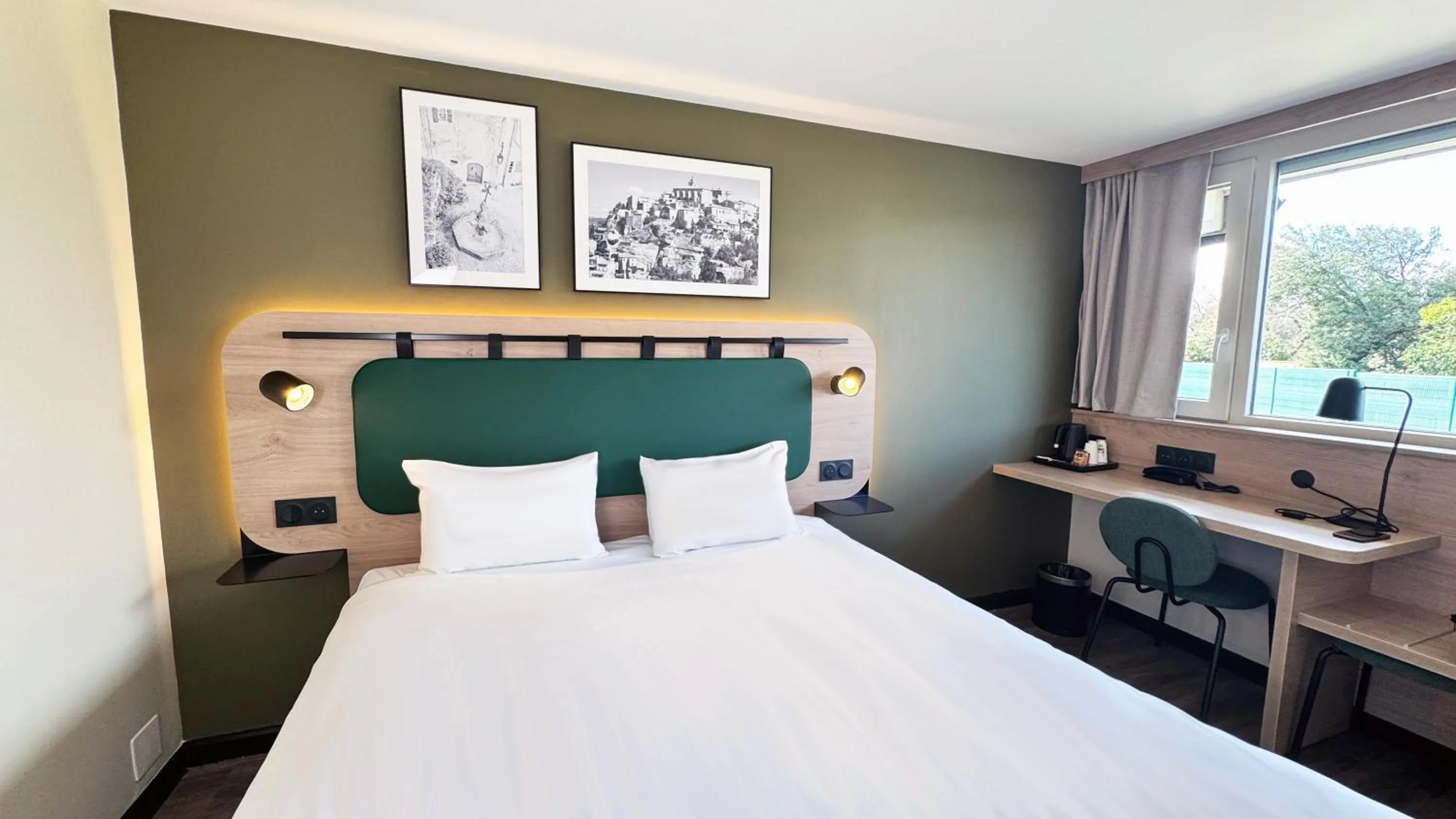 Bed in Campanile Limoges Nord