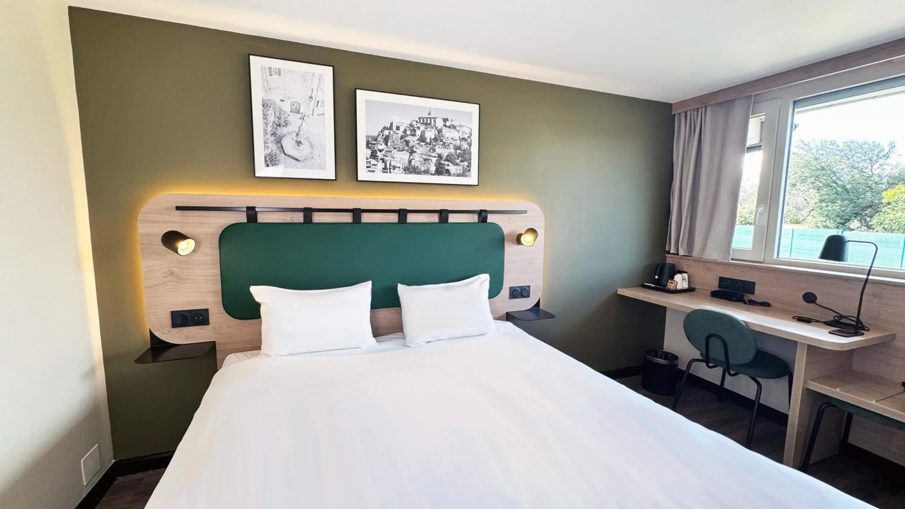 Bed in Campanile Limoges Nord Bed in Campanile Limoges Nord