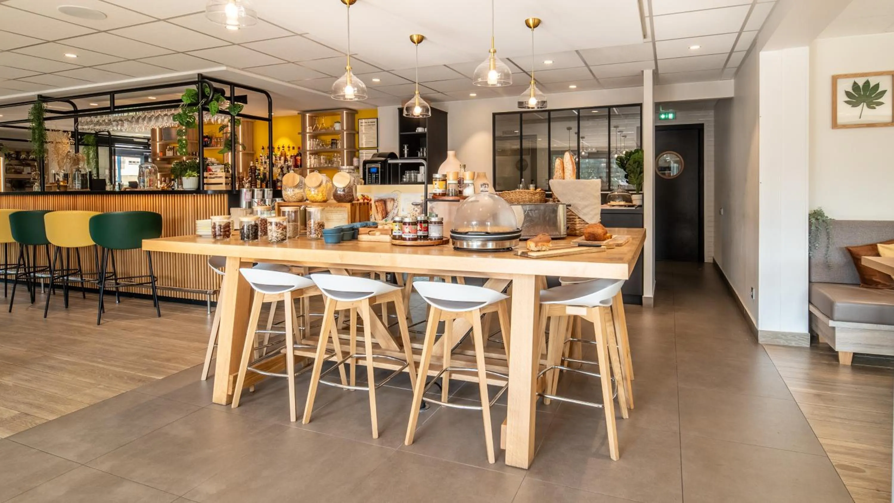 Restaurant/places to eat in Campanile Limoges Nord