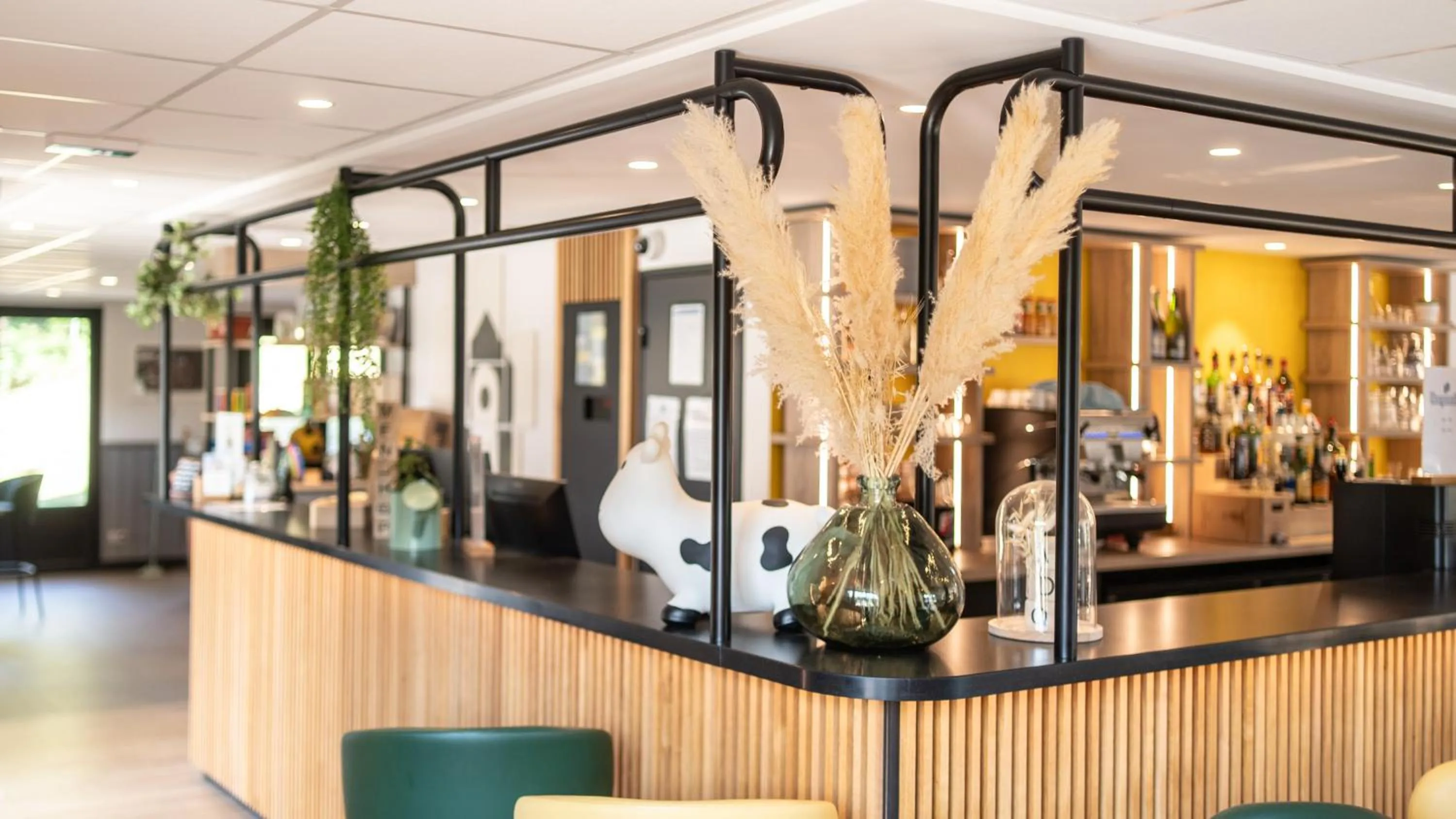 Lobby or reception in Campanile Limoges Nord