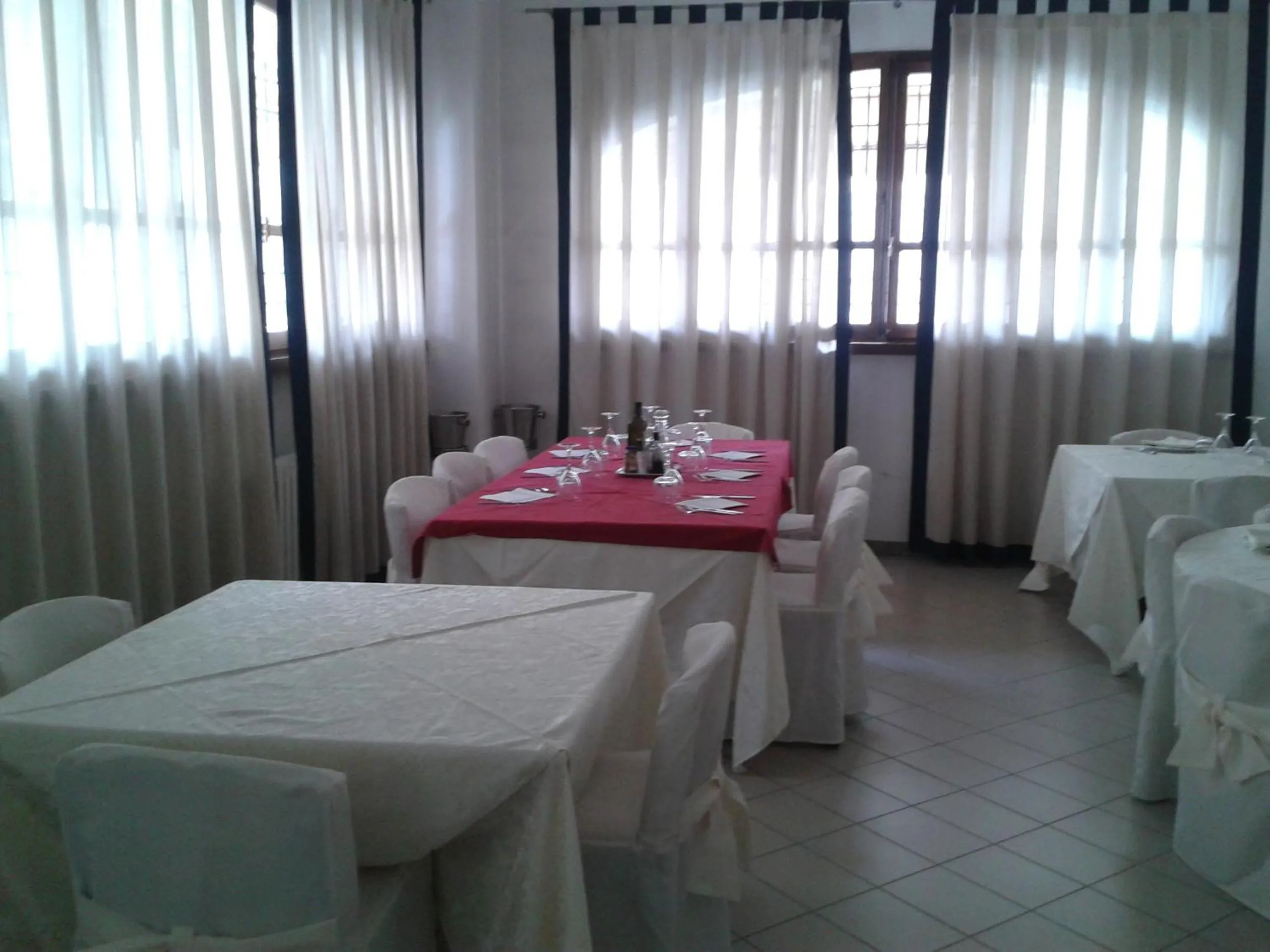 Restaurant/places to eat in La Vela