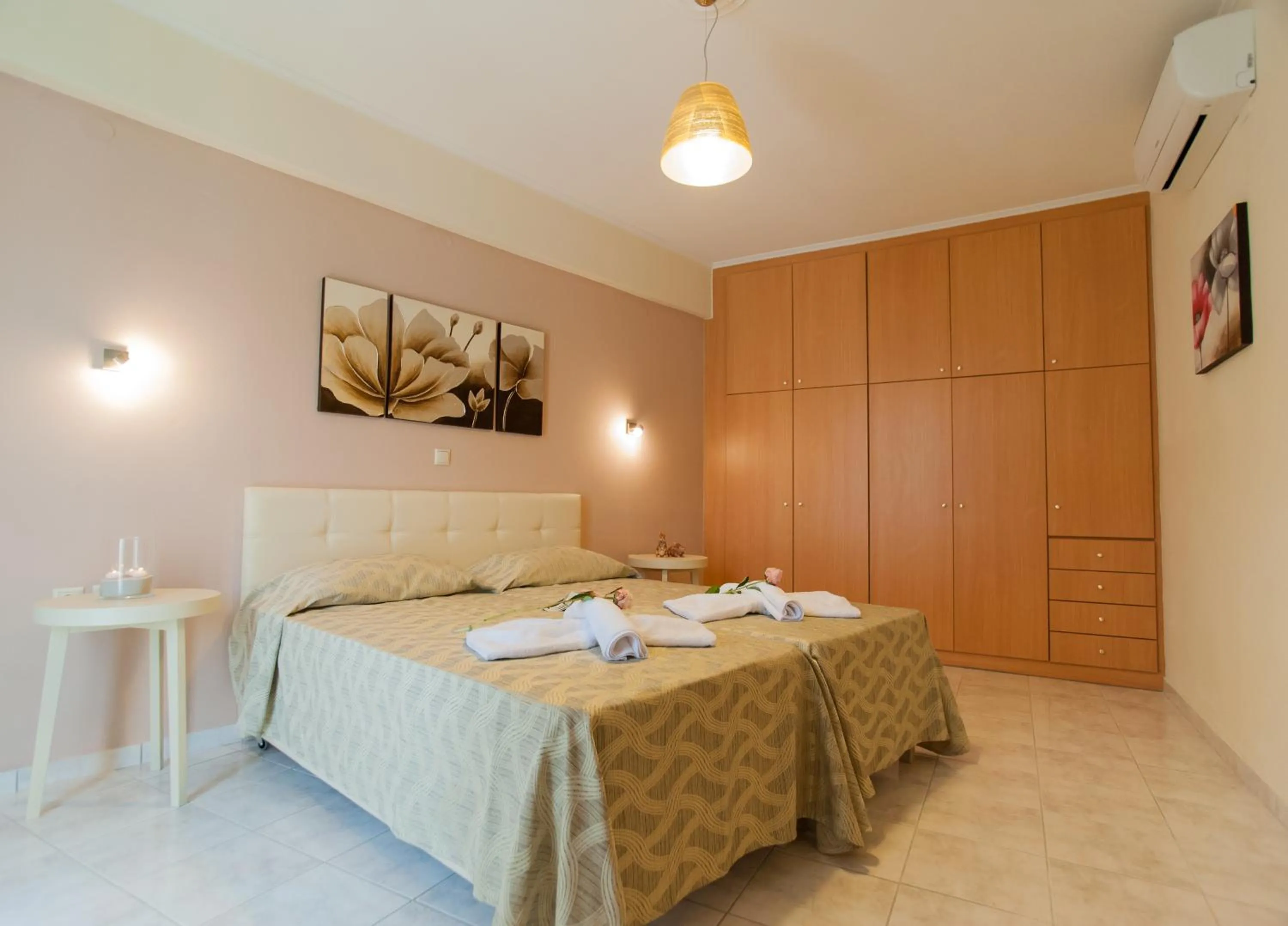 Bedroom, Bed in Crete Residence Villas